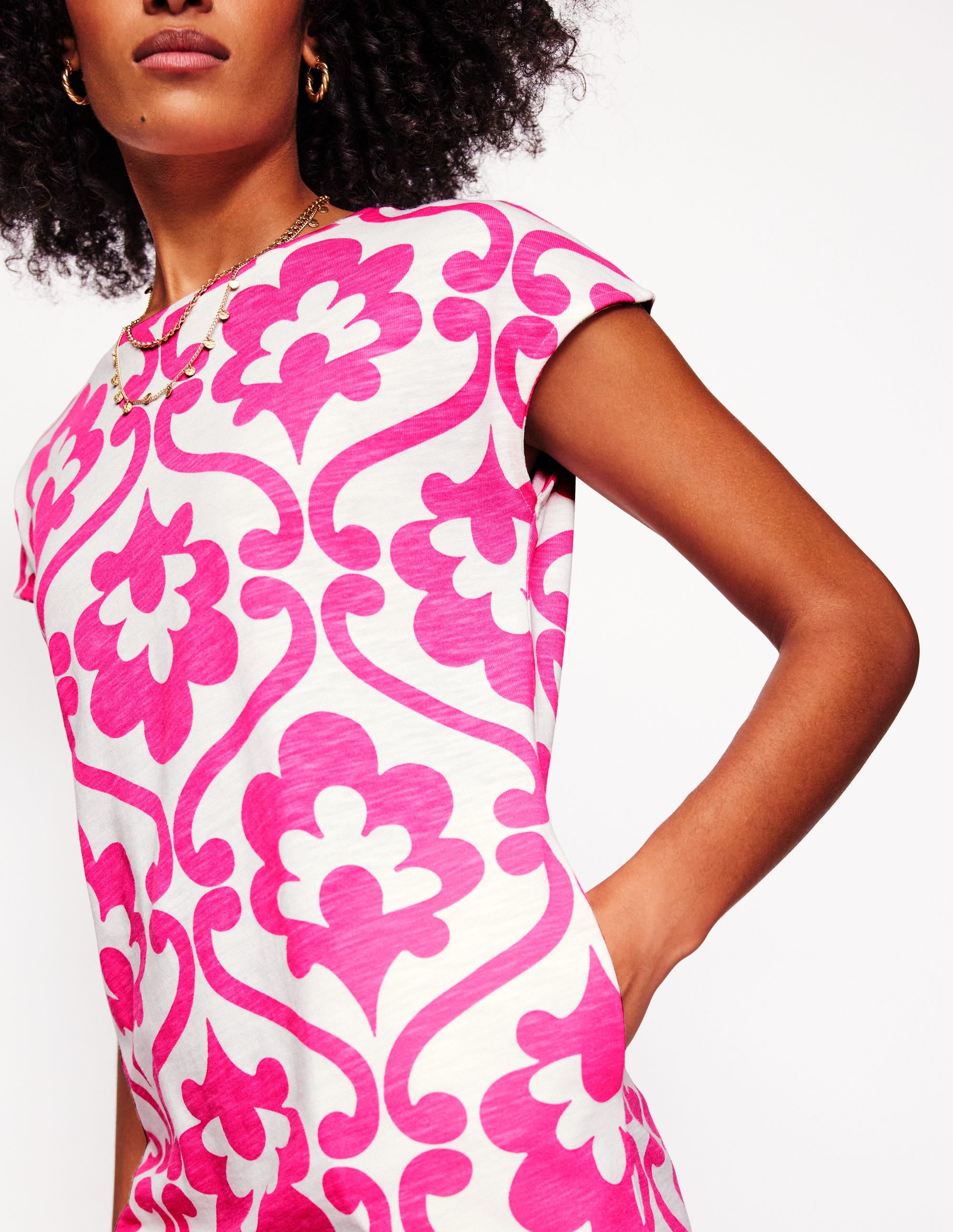 Leah Jersey T-shirt Dress-Carmine Rose, Ivy Trellis - Image 2