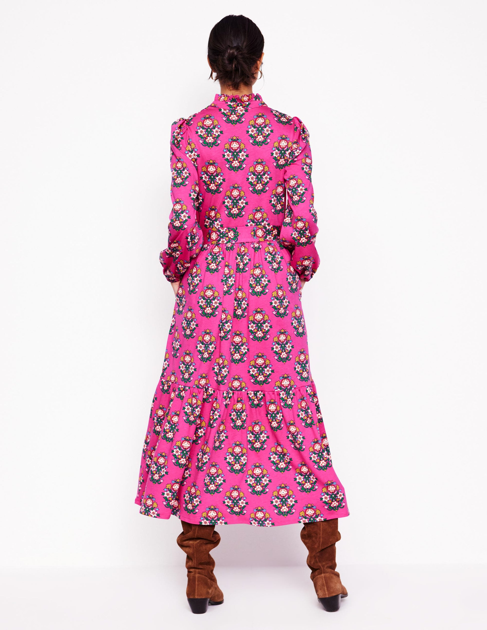 Willow Tiered Jersey Dress-Cosmos Pink, Wildflower Stamp | Boden UK Willow Tiered Jersey Dress-Cosmos Pink, Wildflower Stamp | Boden UK