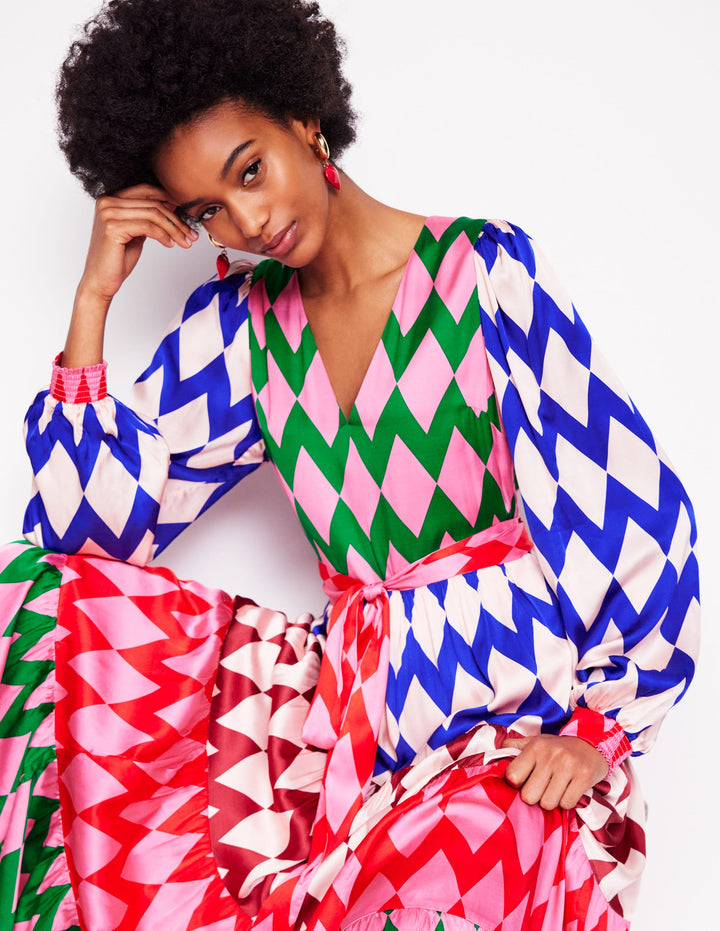 V-Neck Tiered Dress-Multi, Diamond Stripe