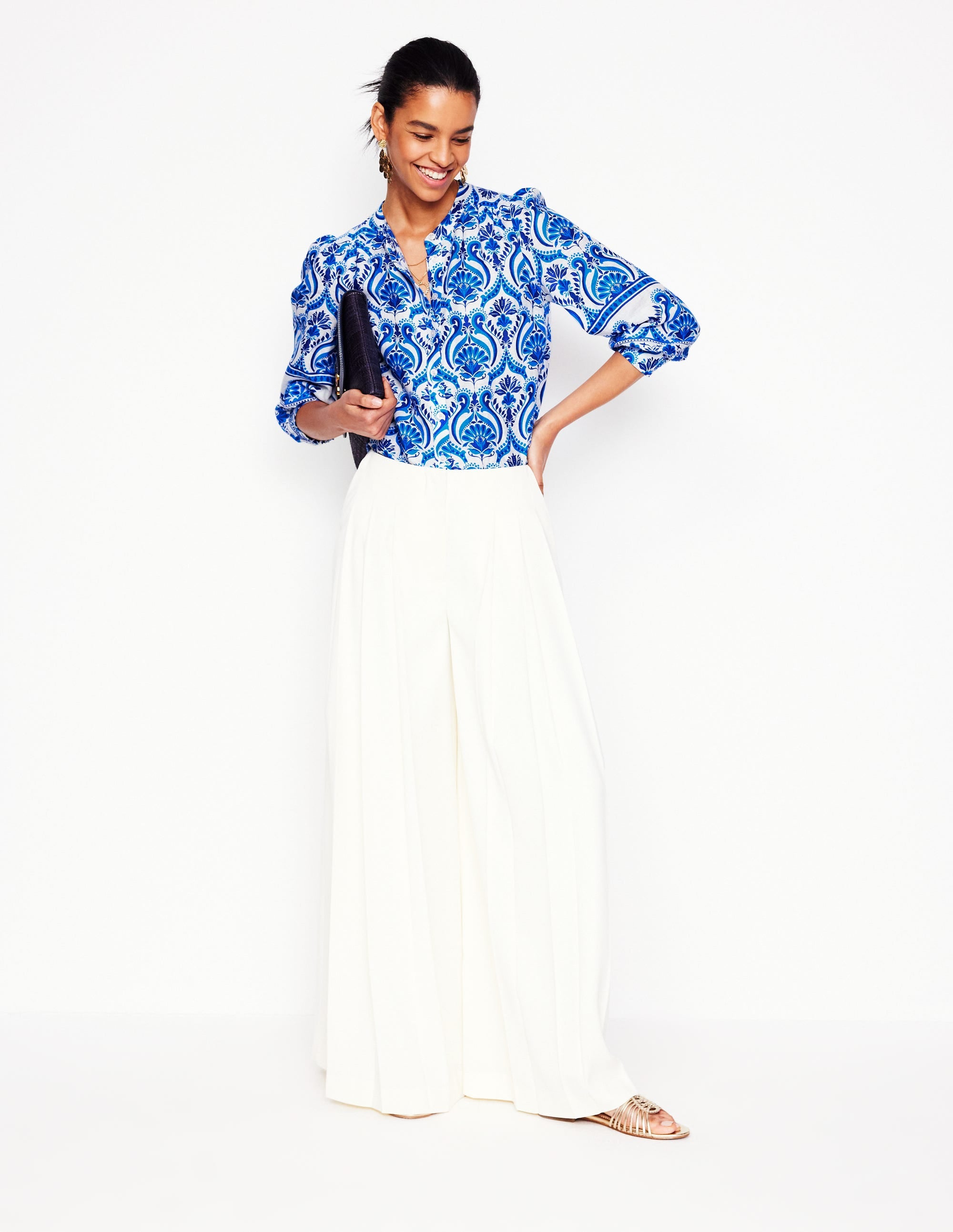 Alicia Linen Top-Blue, Ornamental Floral - Image 7