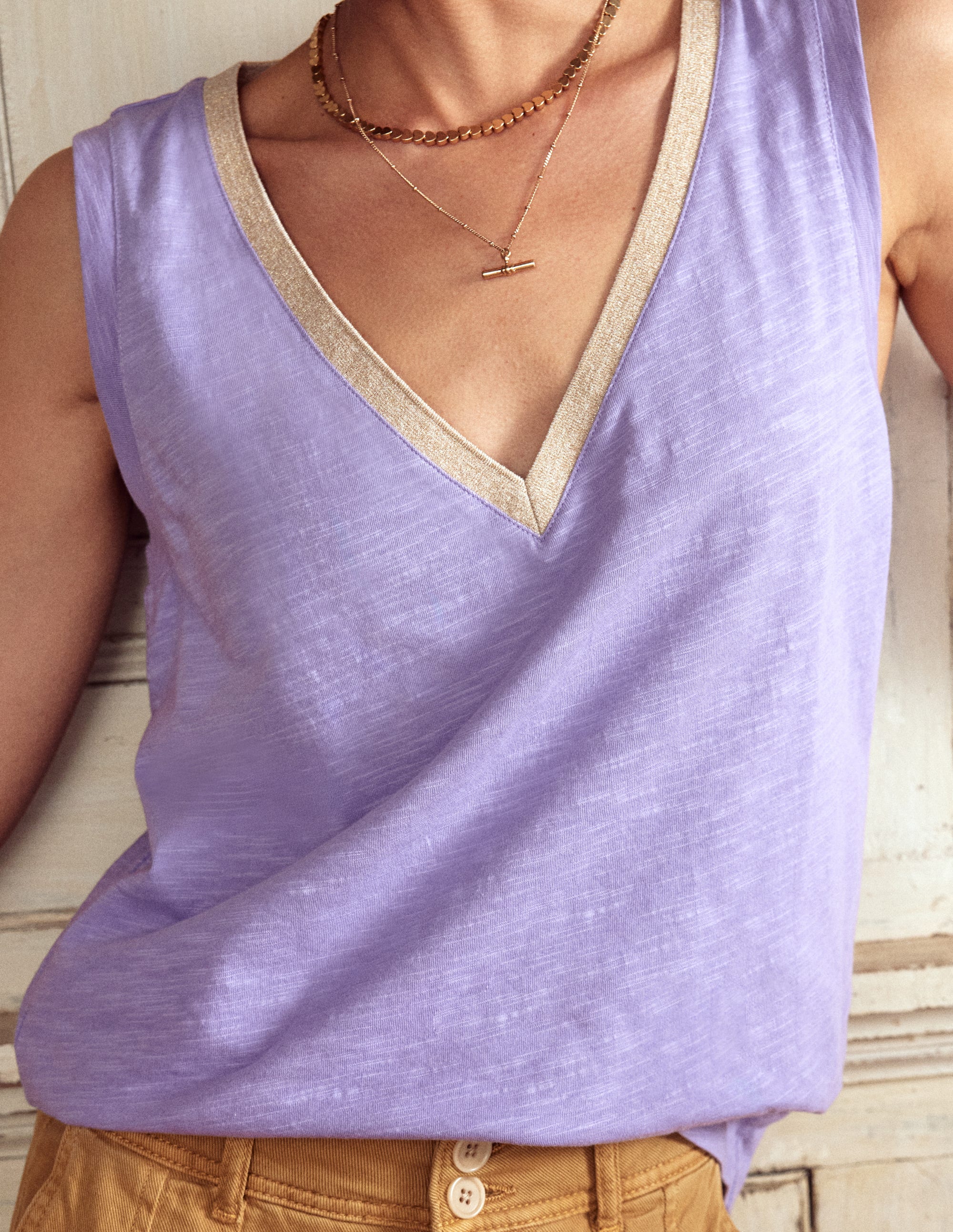Metallic Trim V Neck Vest-Pretty Violet - Image 2