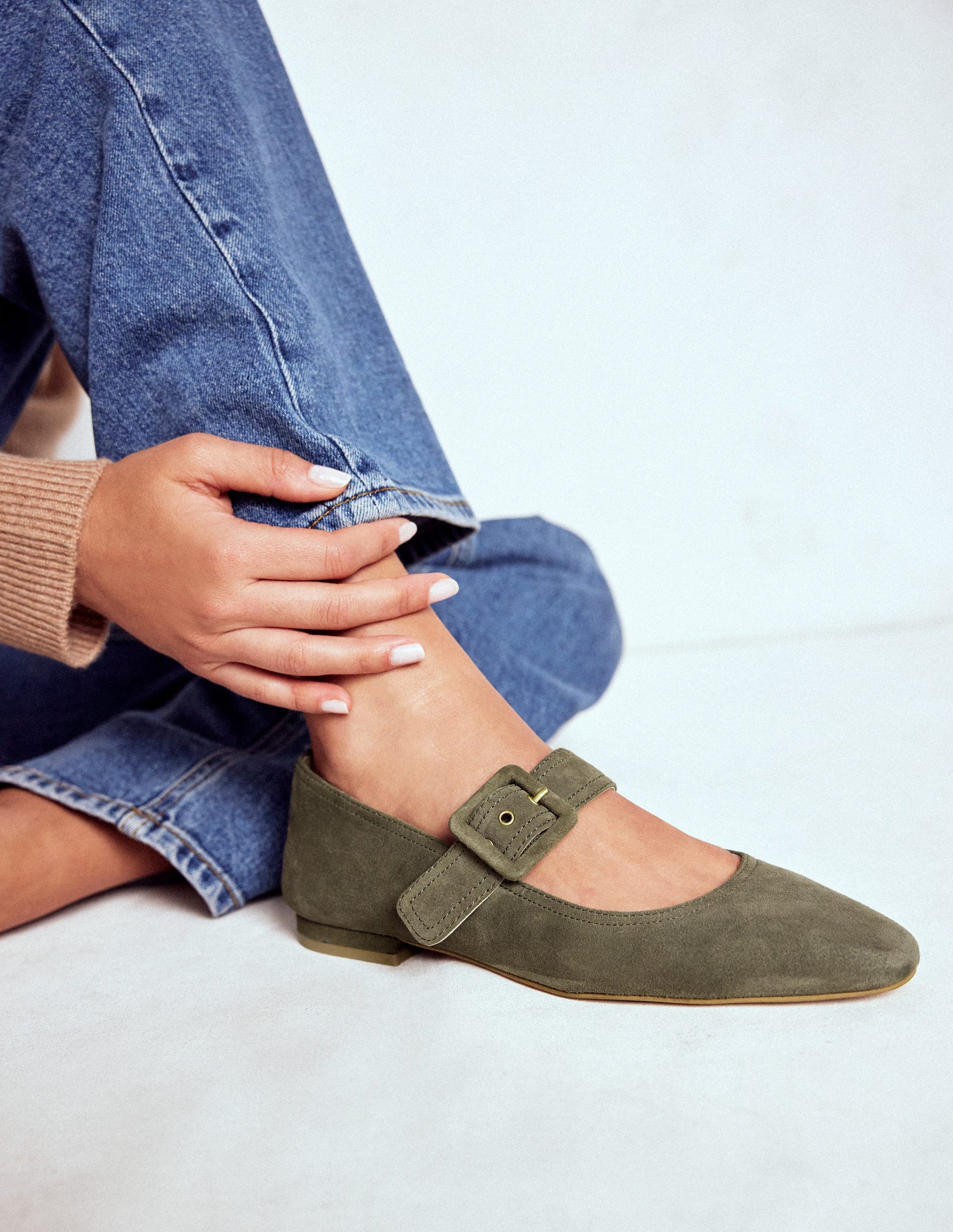 Vic Chisel Toe Mary Janes-Deep Olive-2