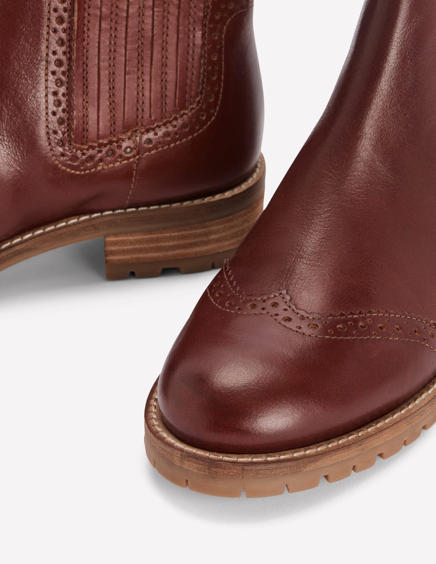 Brogue Detail Chelsea Boots-Tan