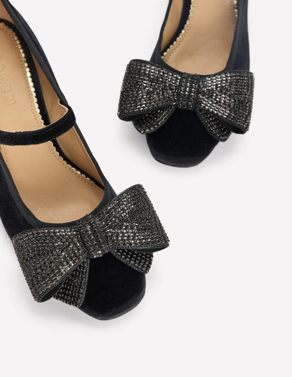 Embellished Bow Block Heels-Black-5