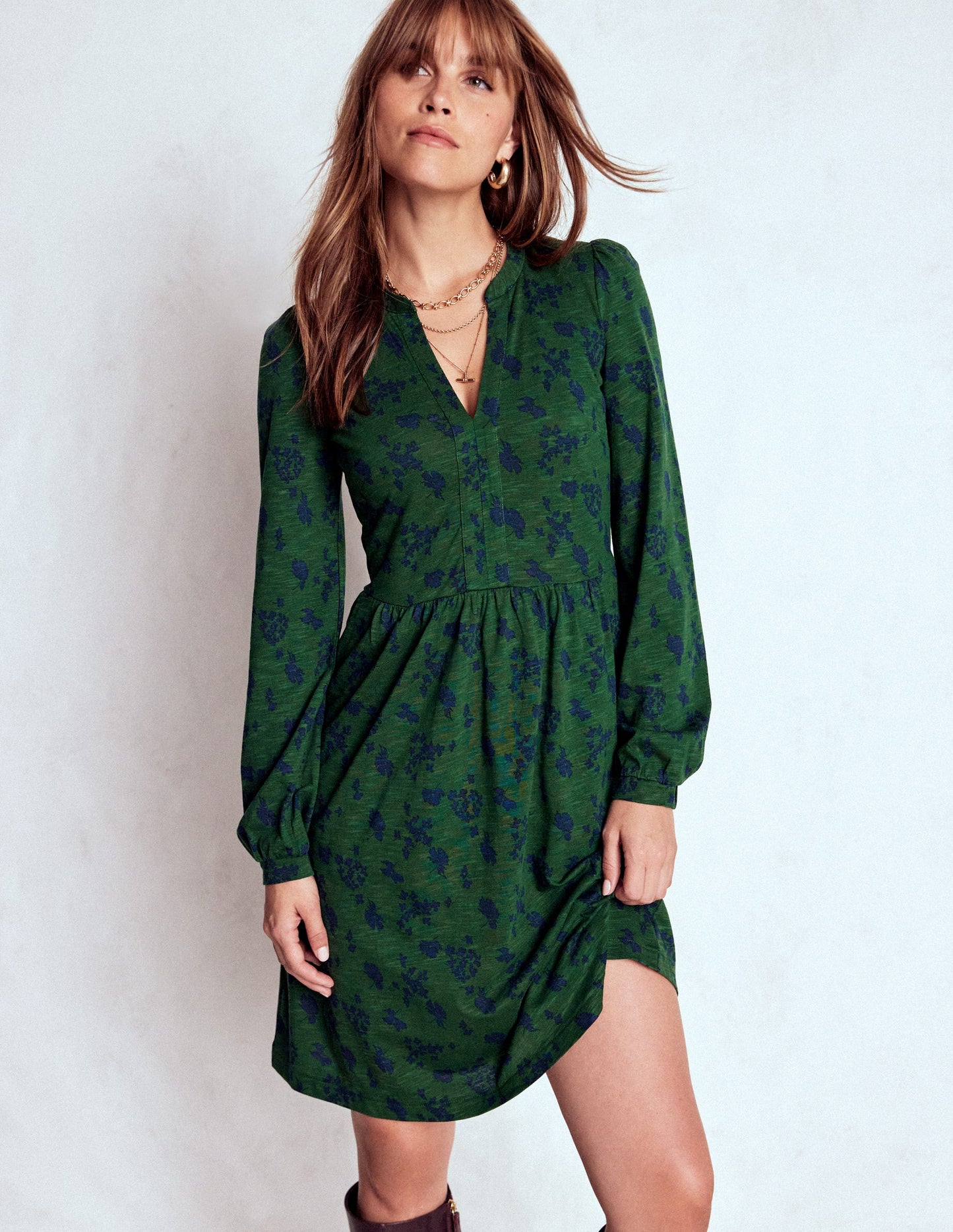 Naomi Relaxed Jersey Dress-Dark Green, Dainty Meadow