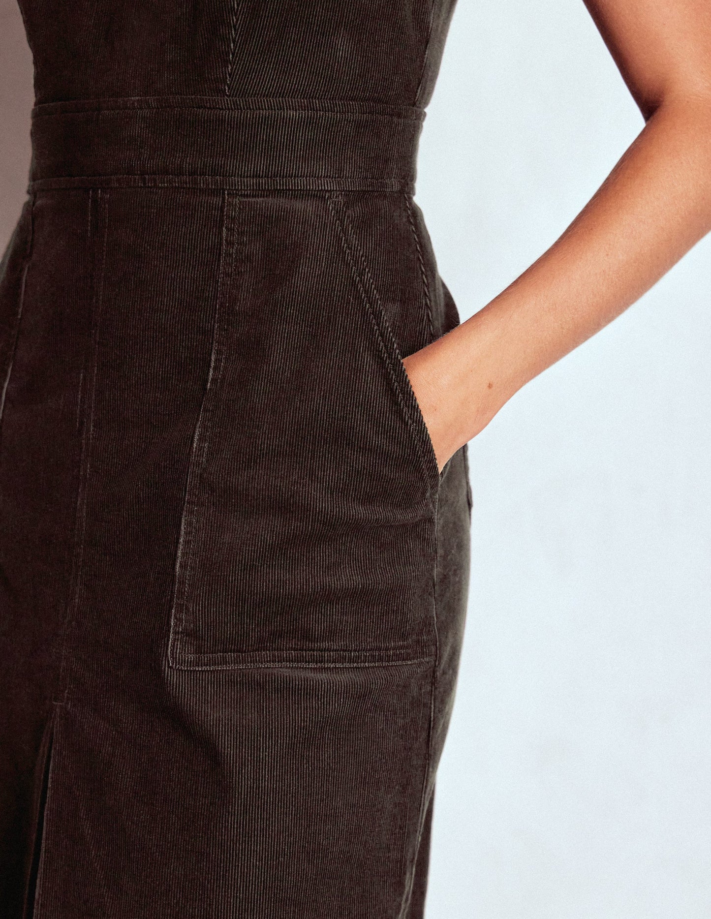 Ula Box Pleat Cord Midi Dress-Espresso