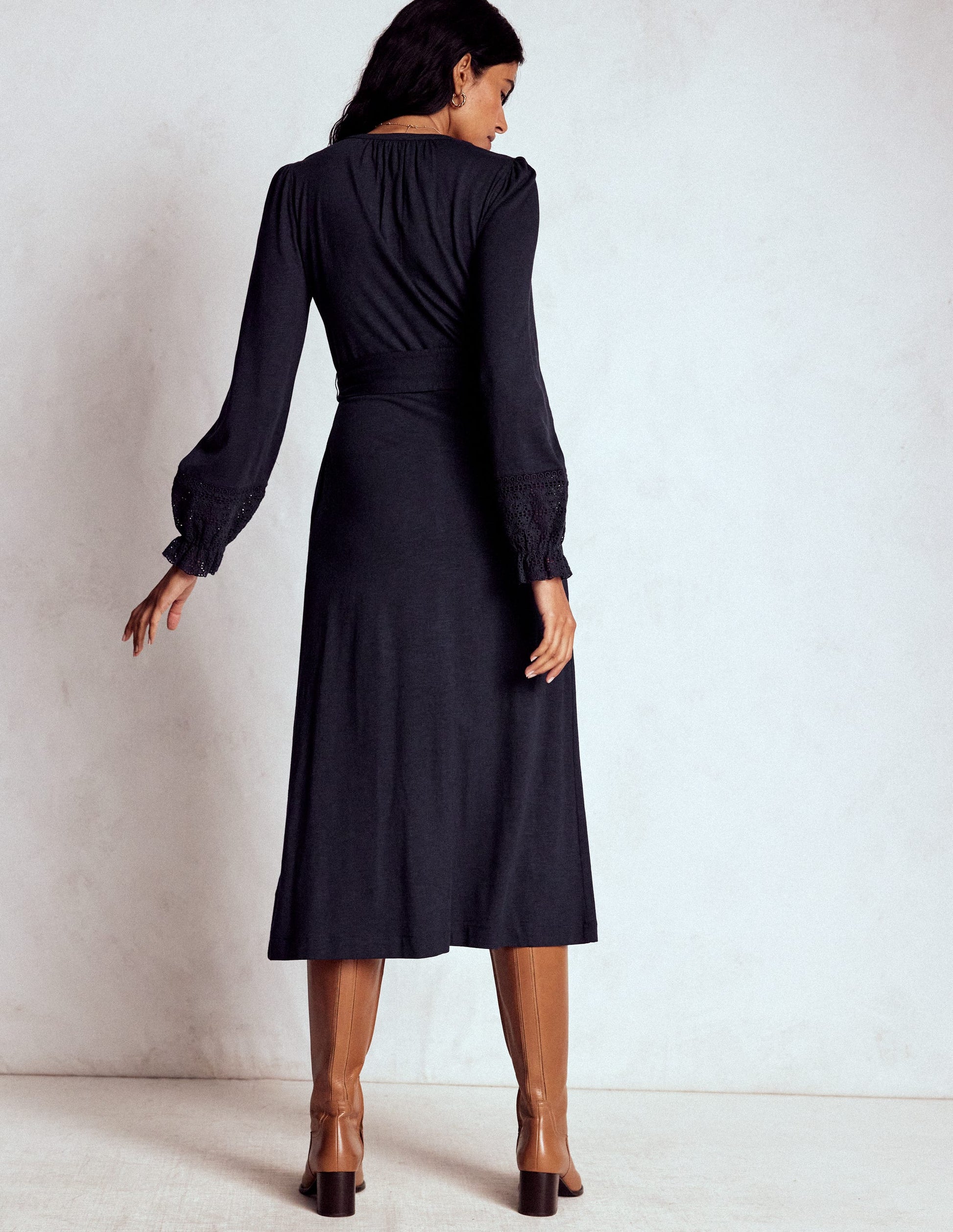 Pippa Broderie Jersey Dress-Navy-3