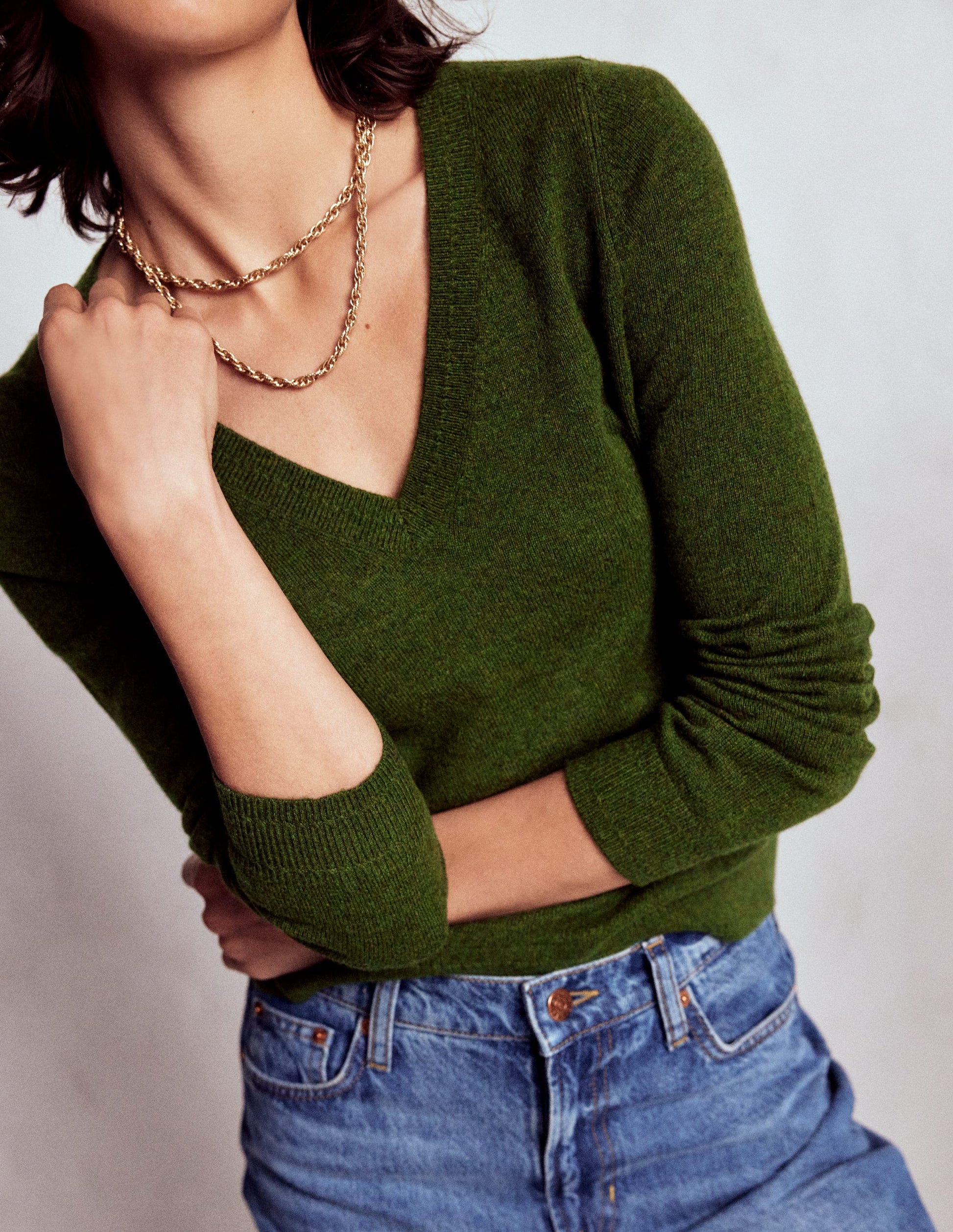 Eva Cashmere V-neck Jumper-Leaf Green Melange-2