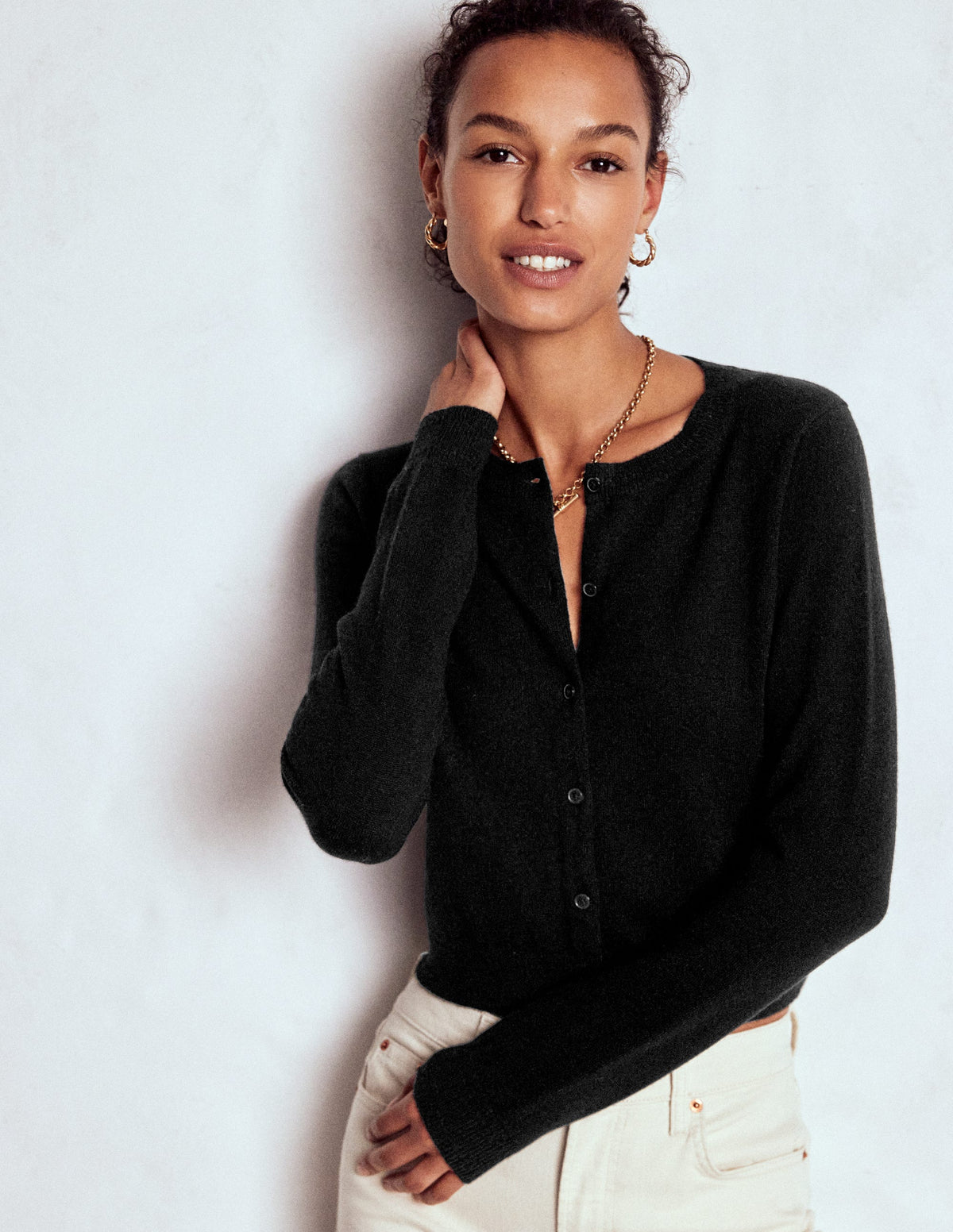 Eva Cashmere Cropped Cardigan-Black - Image 4