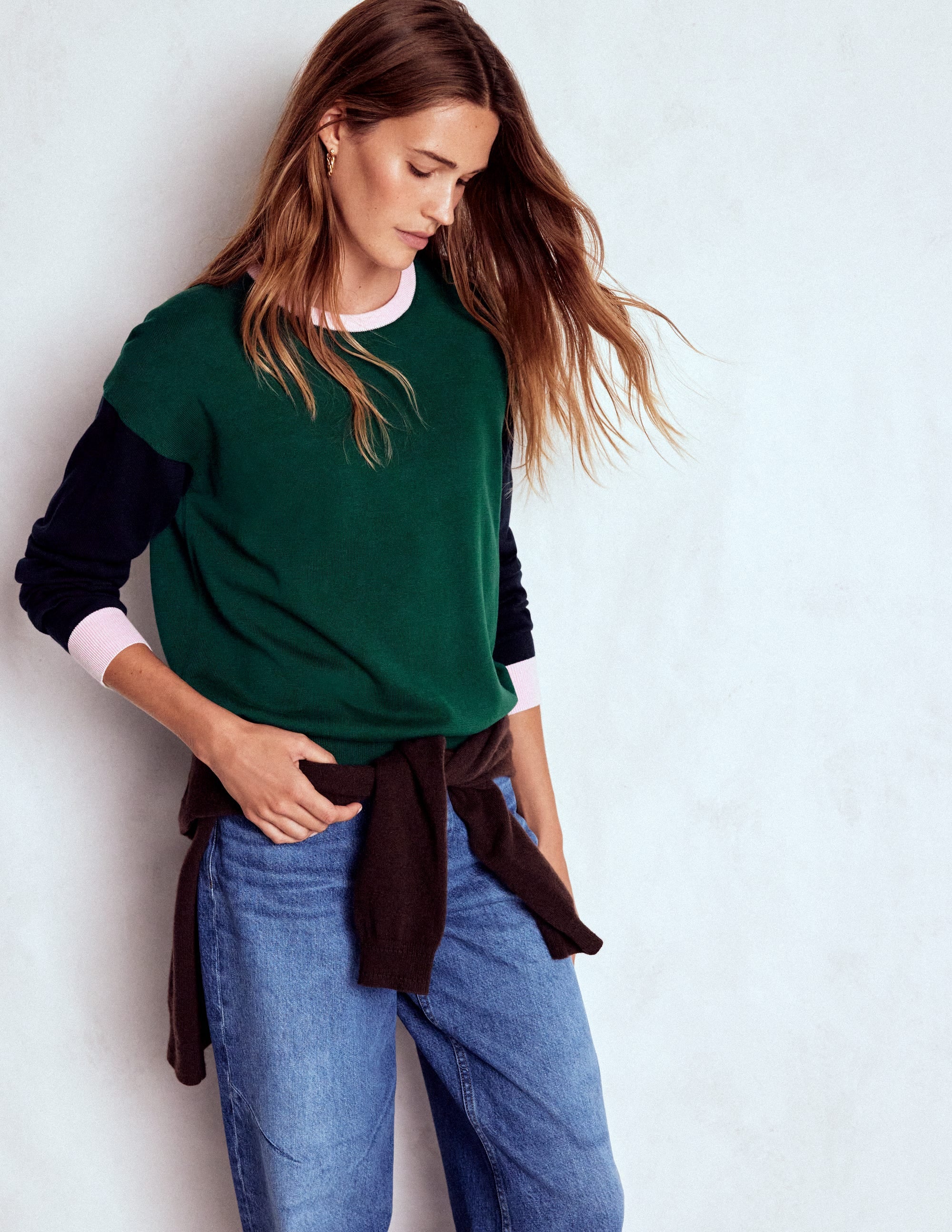 Lara Relaxed Cotton Jumper-Emerald Night, Navy - Image 4