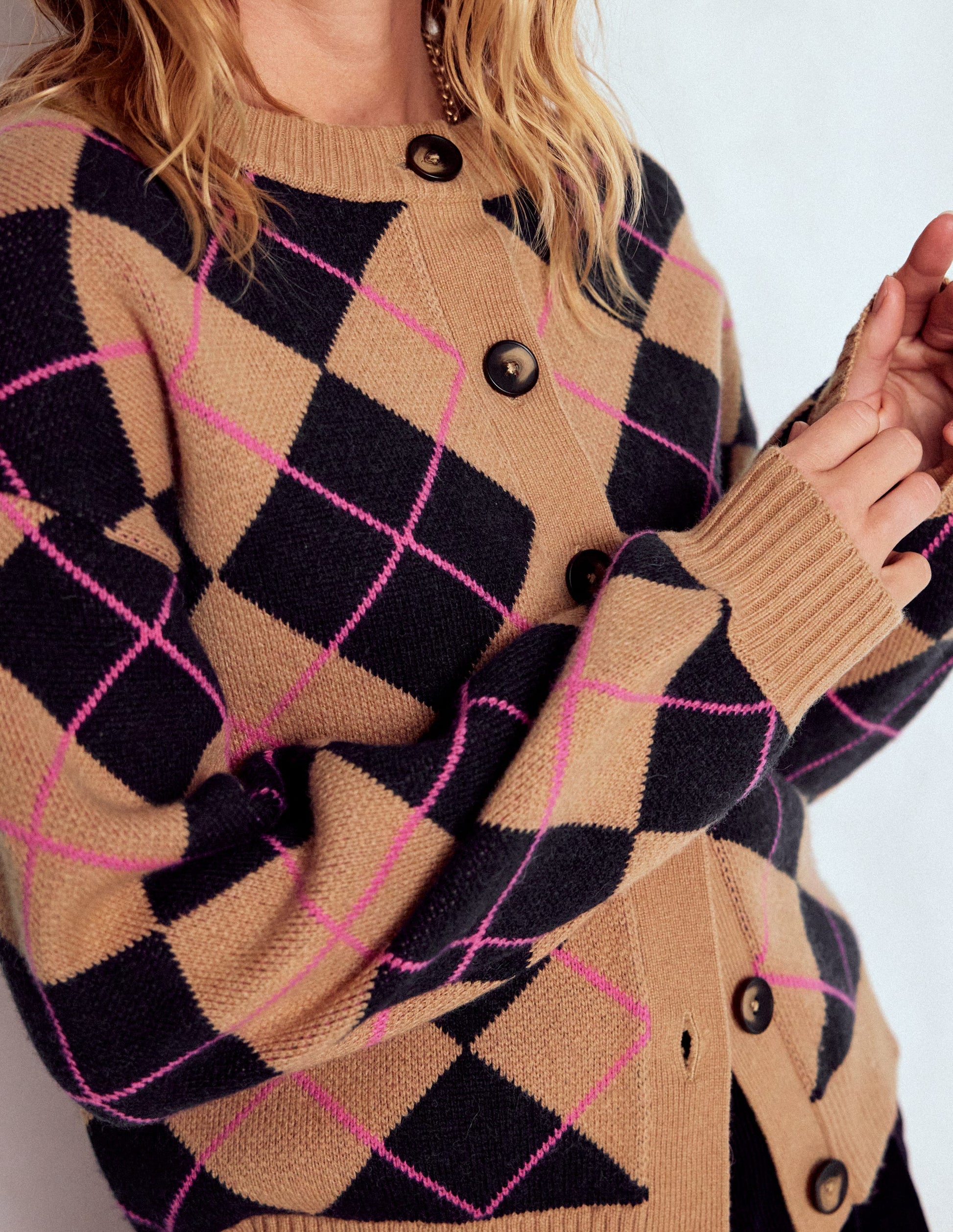 Abi Jacquard Cardigan-Camel, Navy Argyle-3