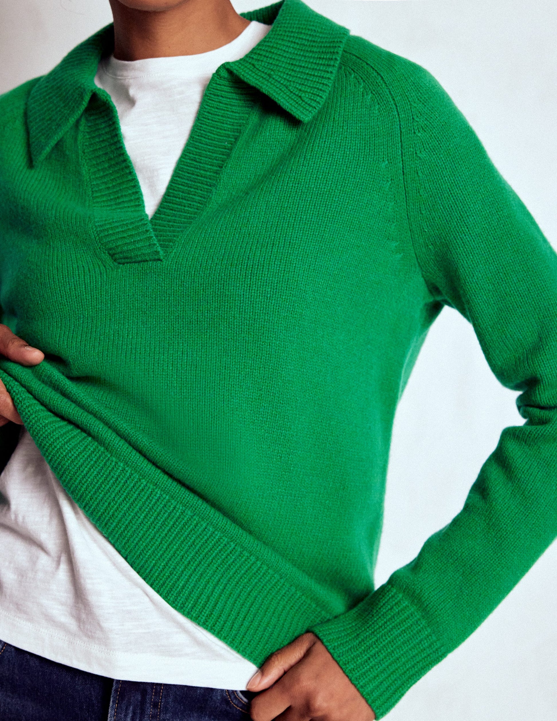 Marion Merino Henley Jumper-Rich Emerald-2