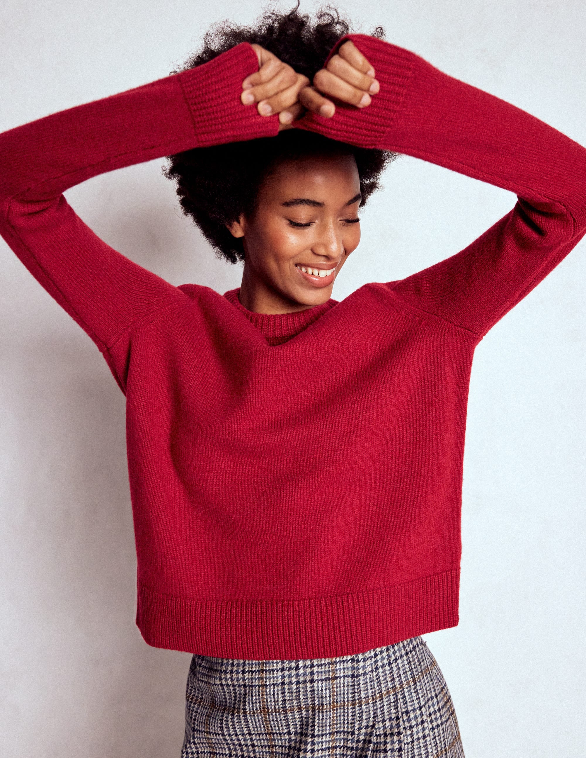 Marion Merino Jumper-Crimson Red - Image 4