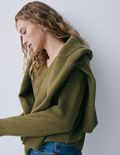 Marion Merino V-neck Jumper-Promenade Green Melange-6