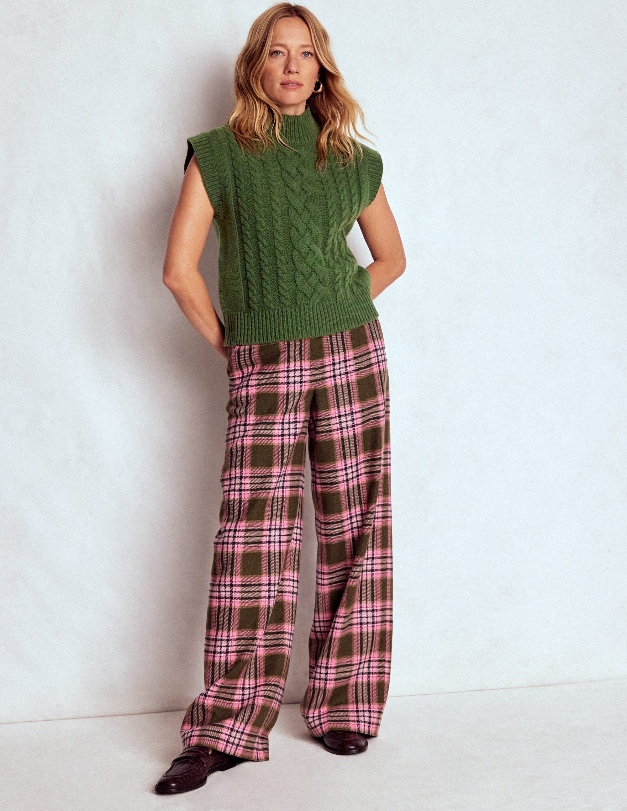Amara Merino Cable Tank-Green Fir - Image 6