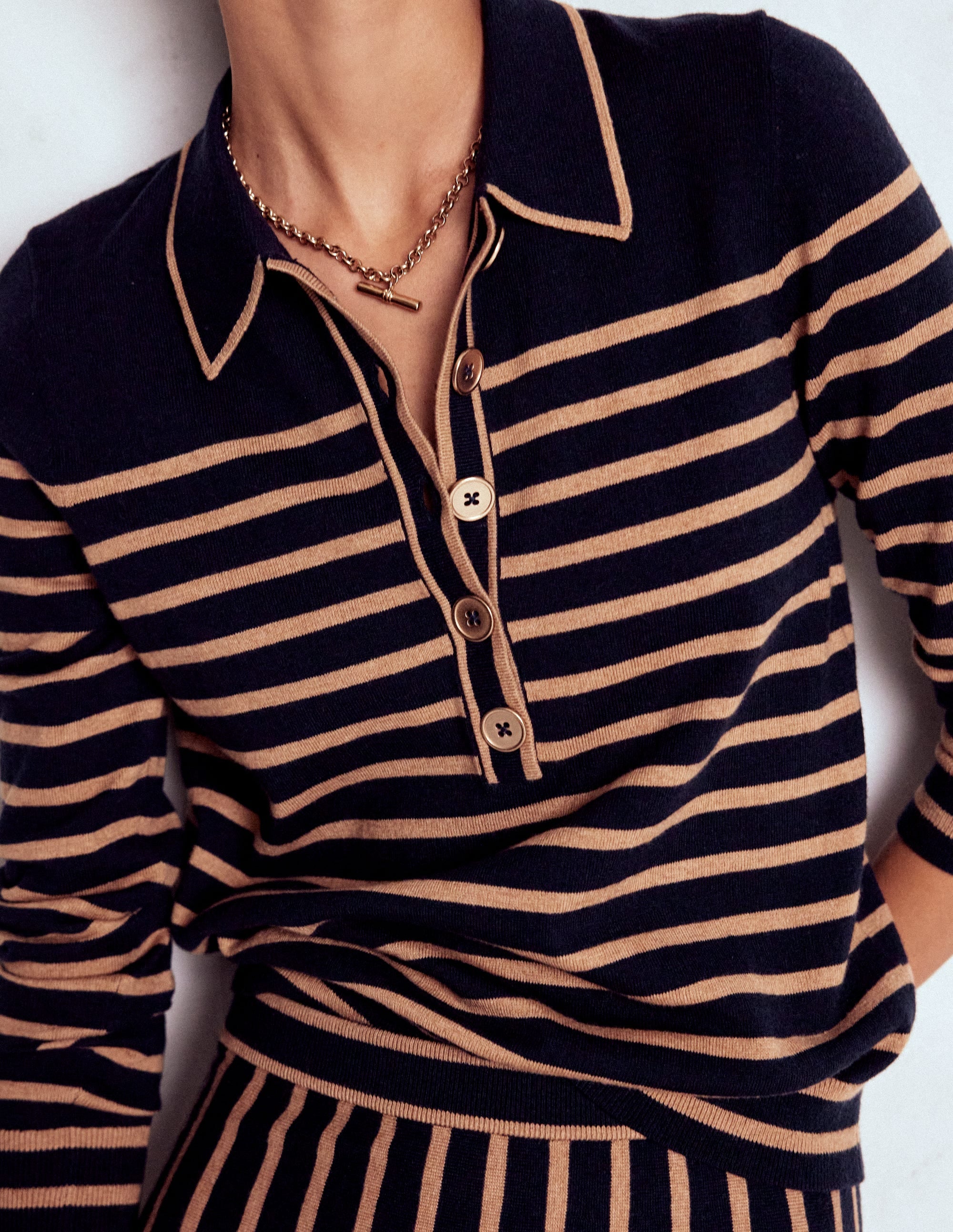 Liz Henley Jumper-Navy / Camel - Image 2