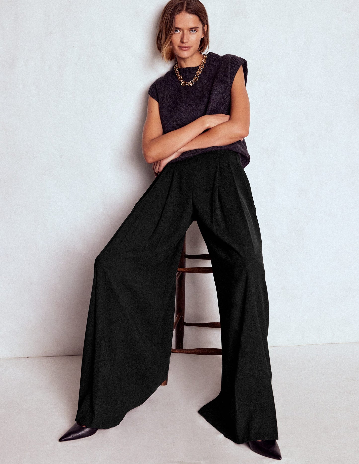 Regent Wide Leg Trousers-Black