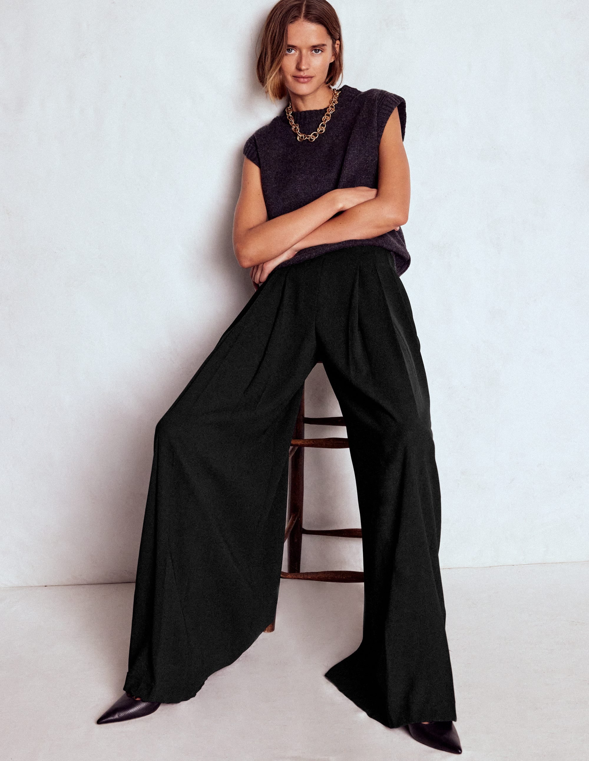 Regent Wide Leg Trousers-Black - Image 1