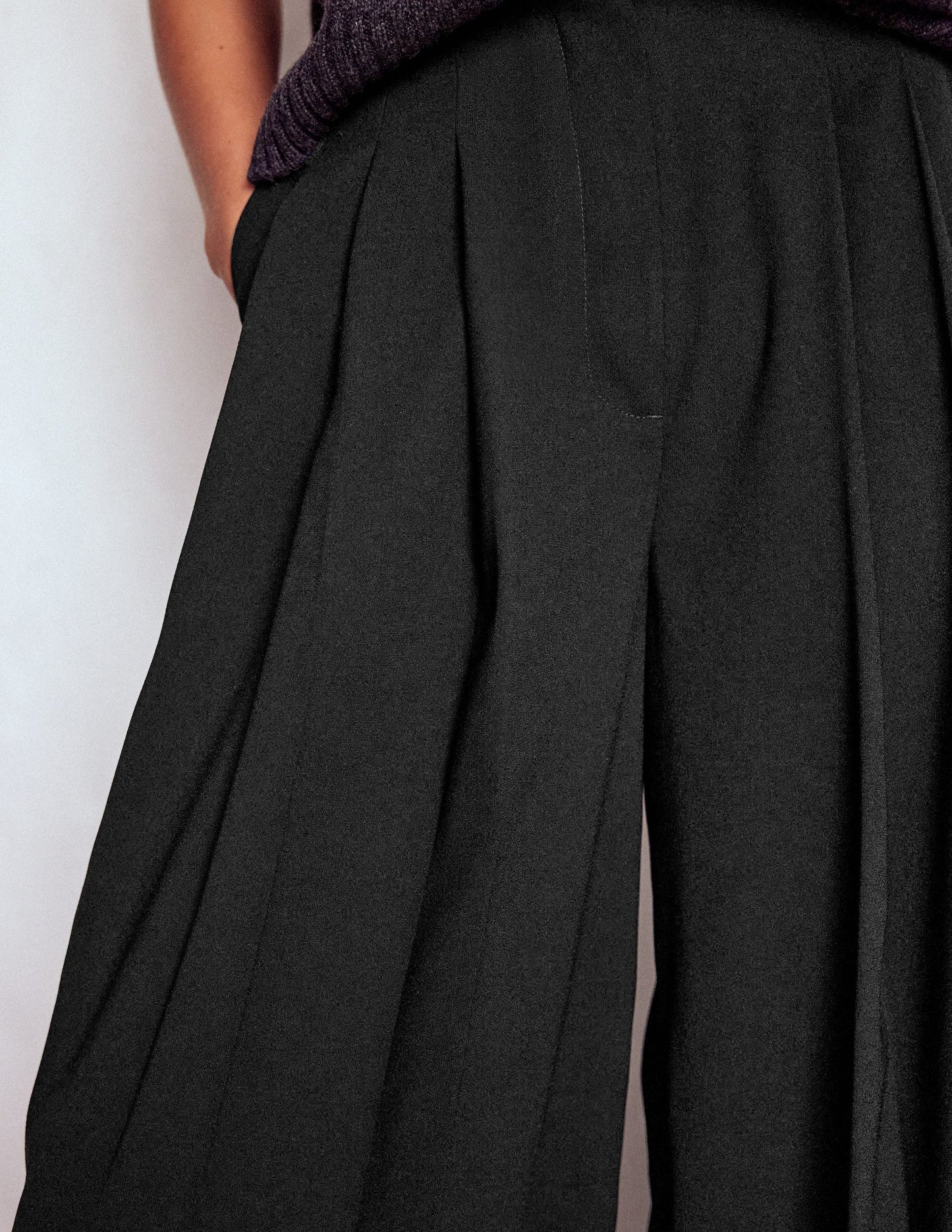 Regent Wide Leg Trousers-Black