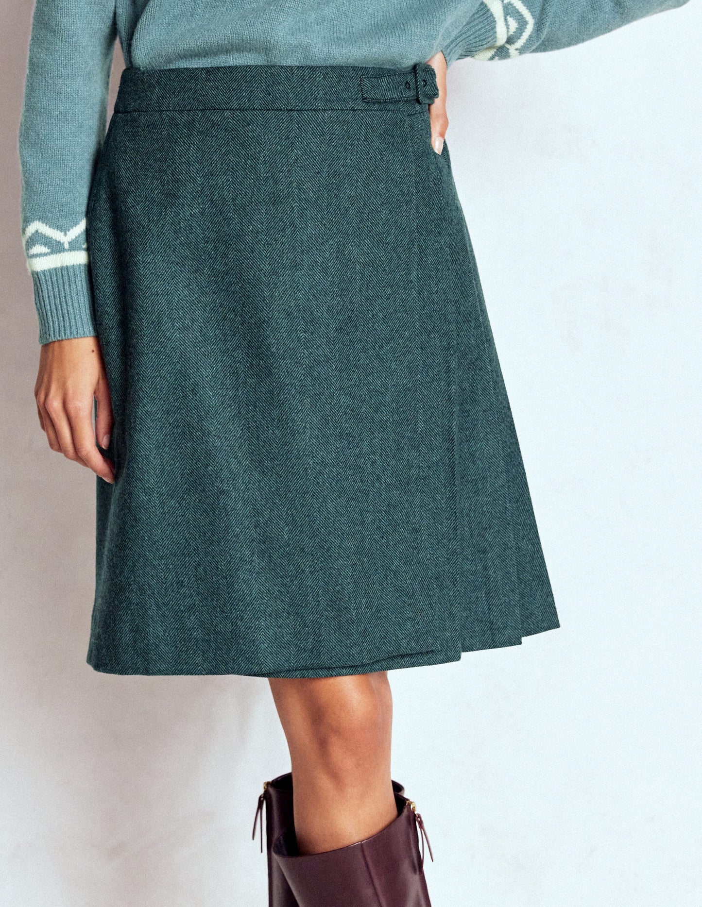 Helen Wool Kilt Skirt-Green and Navy Herringbone