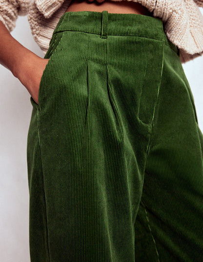 Kensington Cord Trousers-Green Fir-2
