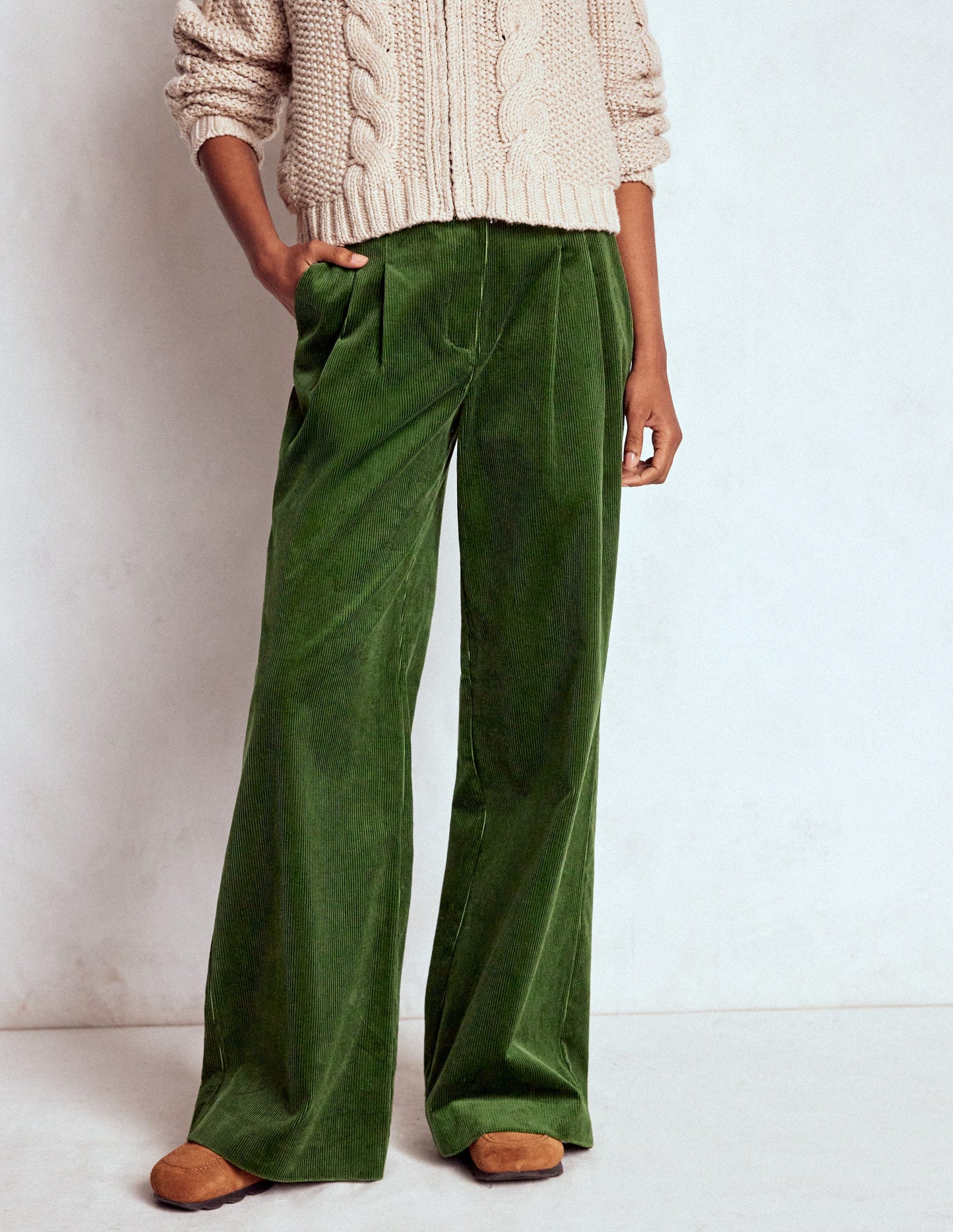 Kensington Cord Trousers-Green Fir