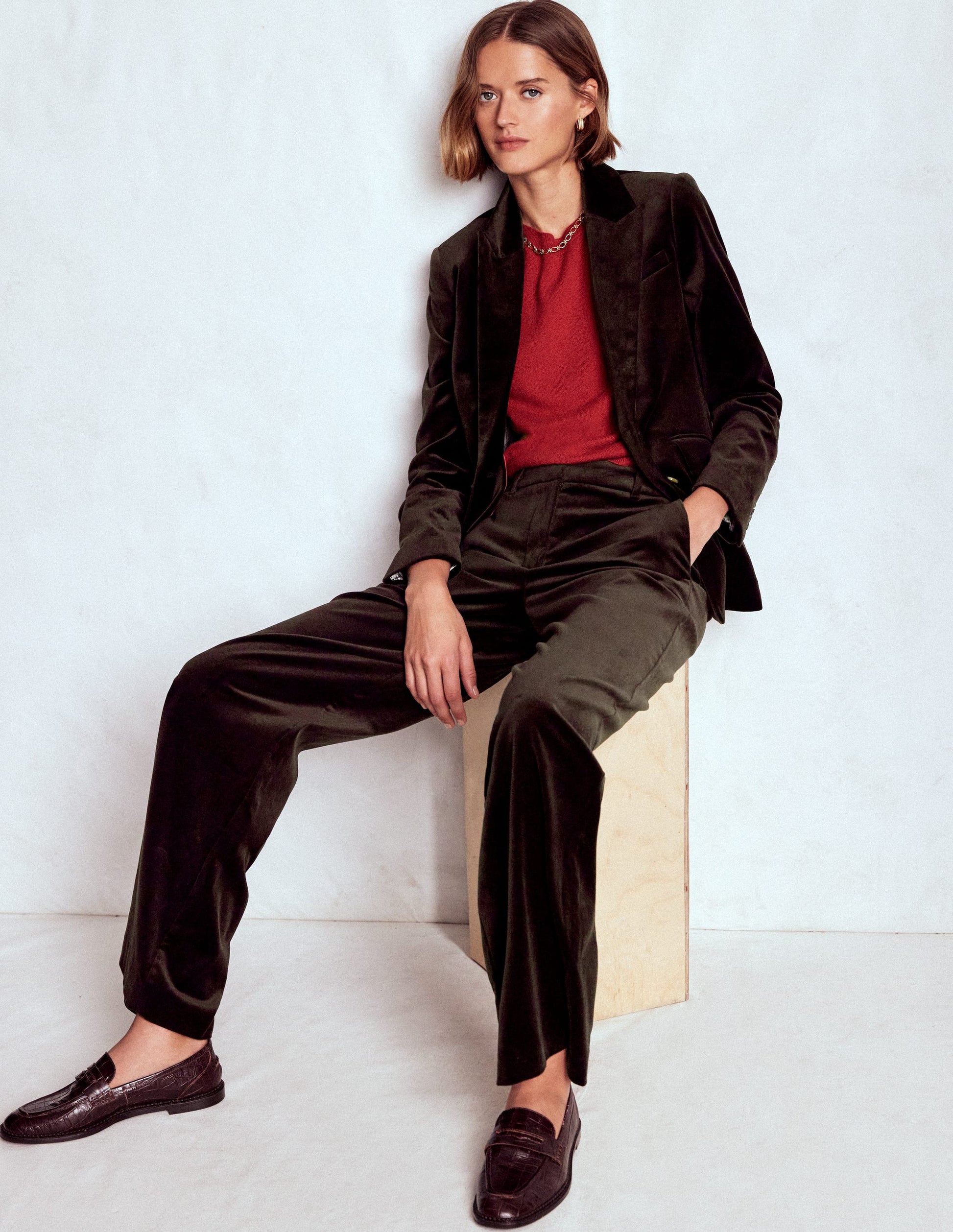 Belgravia Velvet Trousers-Espresso-5