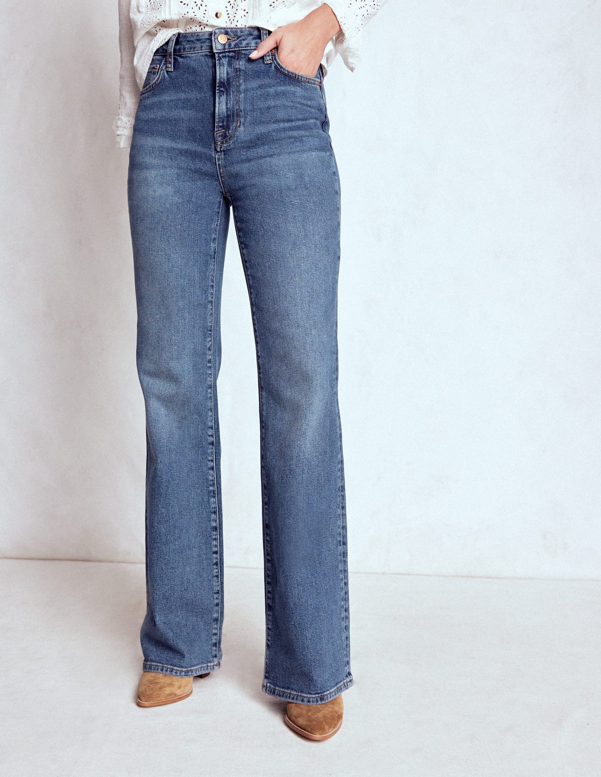 High Rise Fitted Flare Jeans-Mid Vintage-4