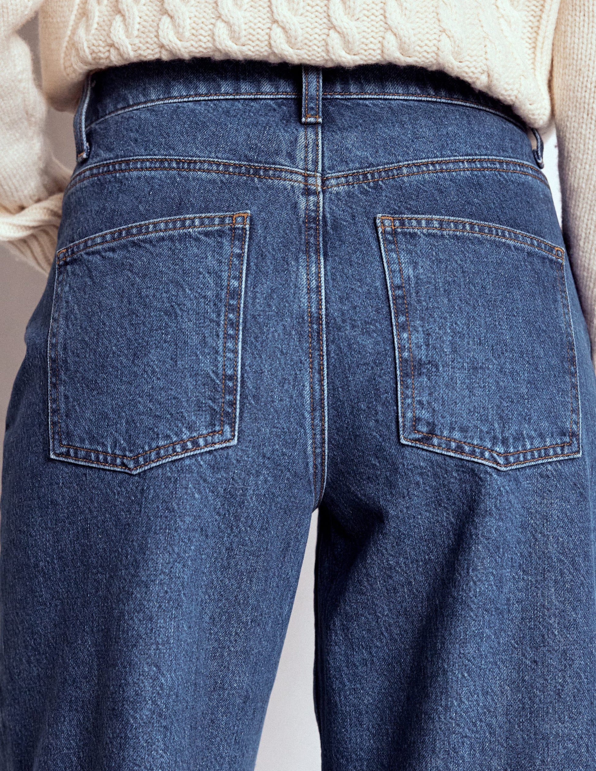 Full Length Barrel Leg Jeans-Mid Vintage-4