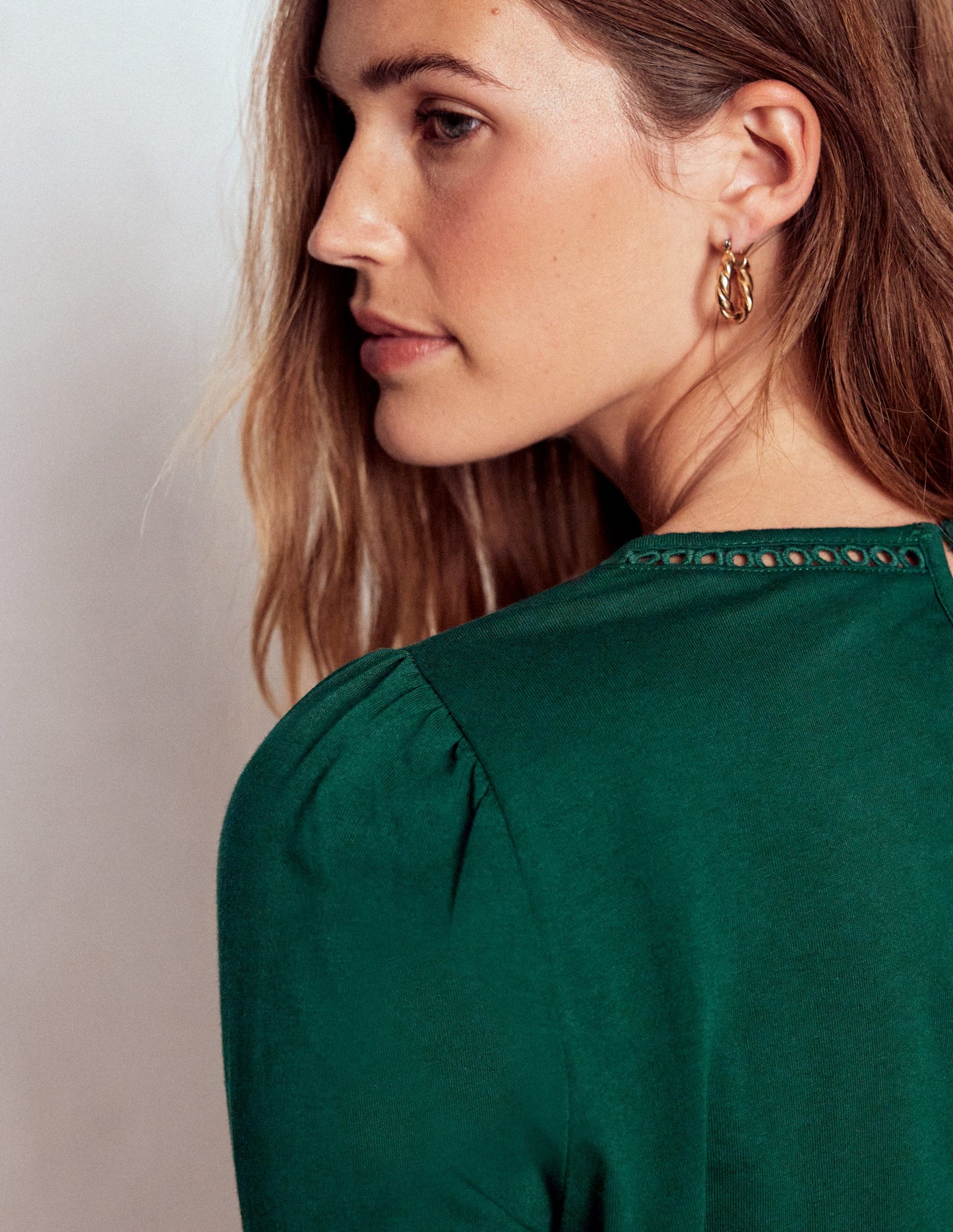 Flo Trim Detail Top-Emerald Night