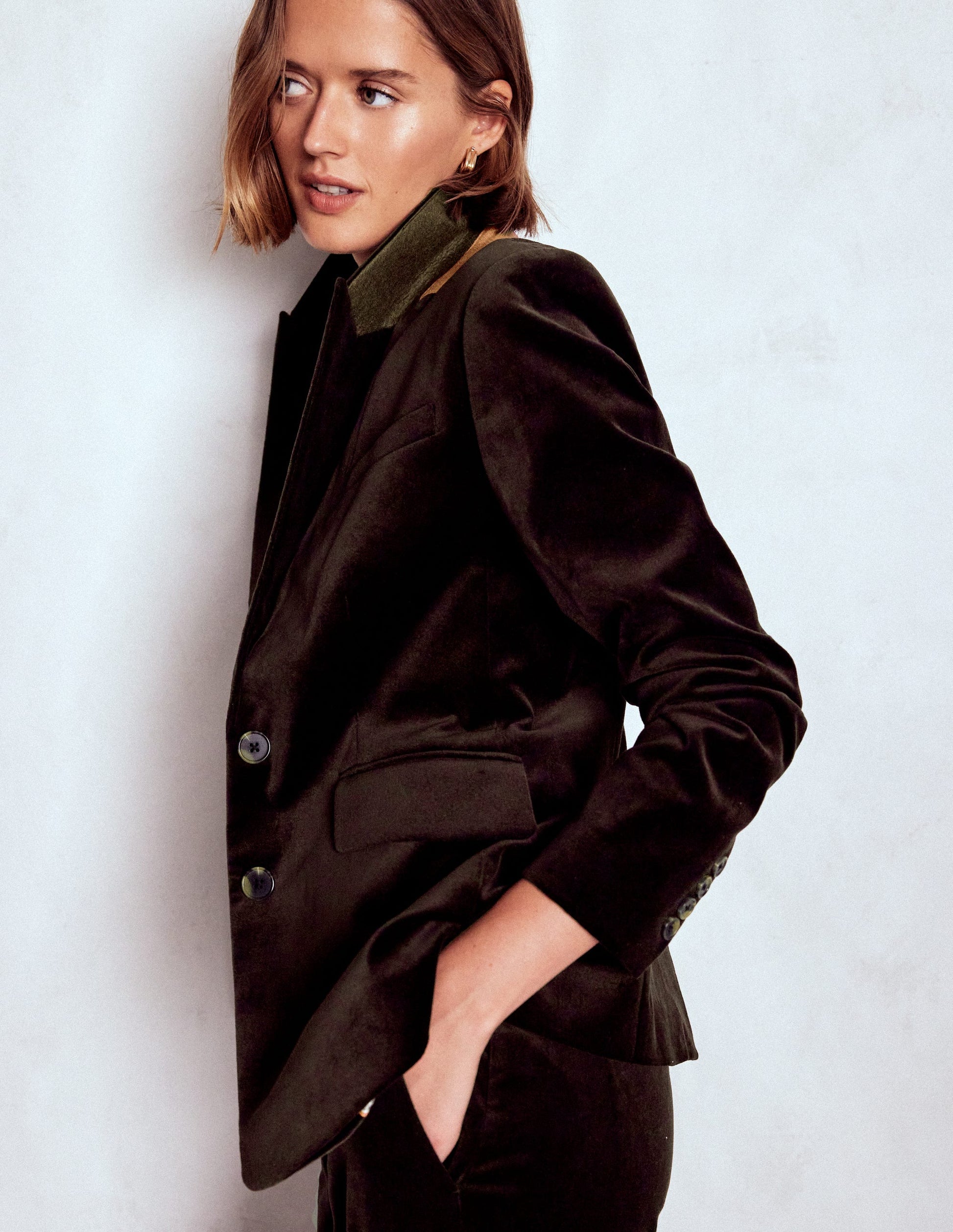 Stamford Velvet Blazer-Espresso-6