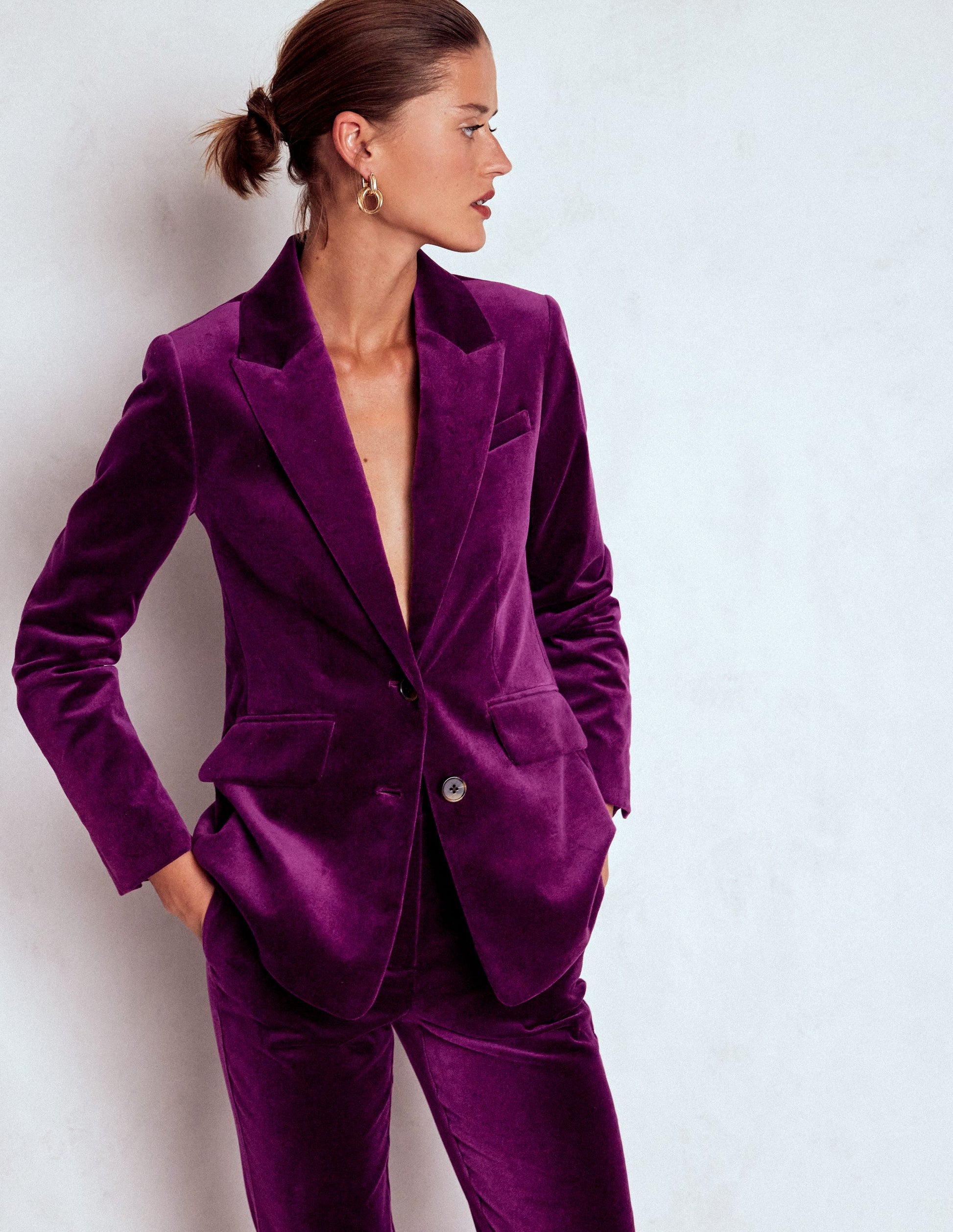 Stamford Velvet Blazer-Plum Jam Boden UK - Main Image