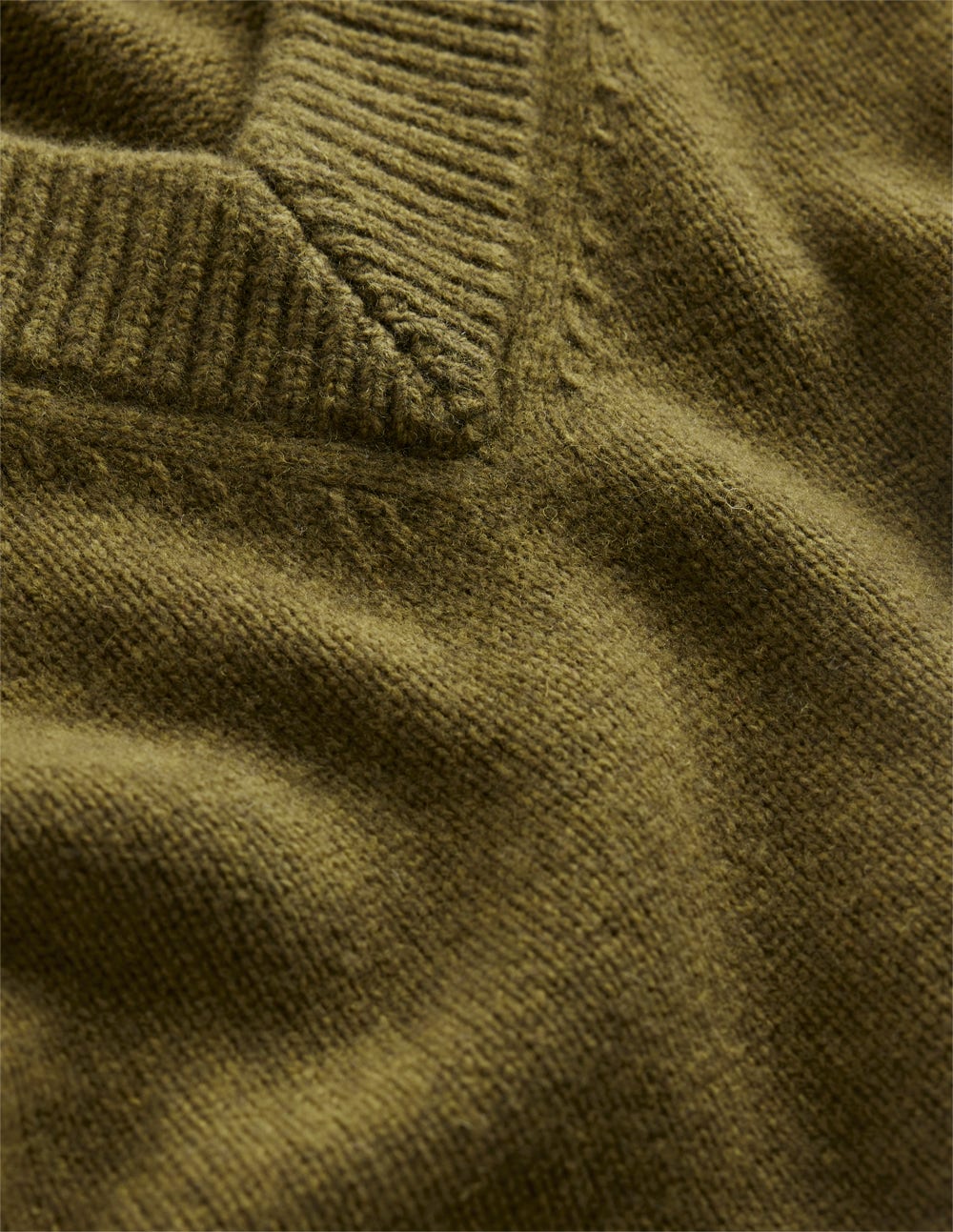 Marion Merino V-neck Jumper-Promenade Green Melange - Image 8
