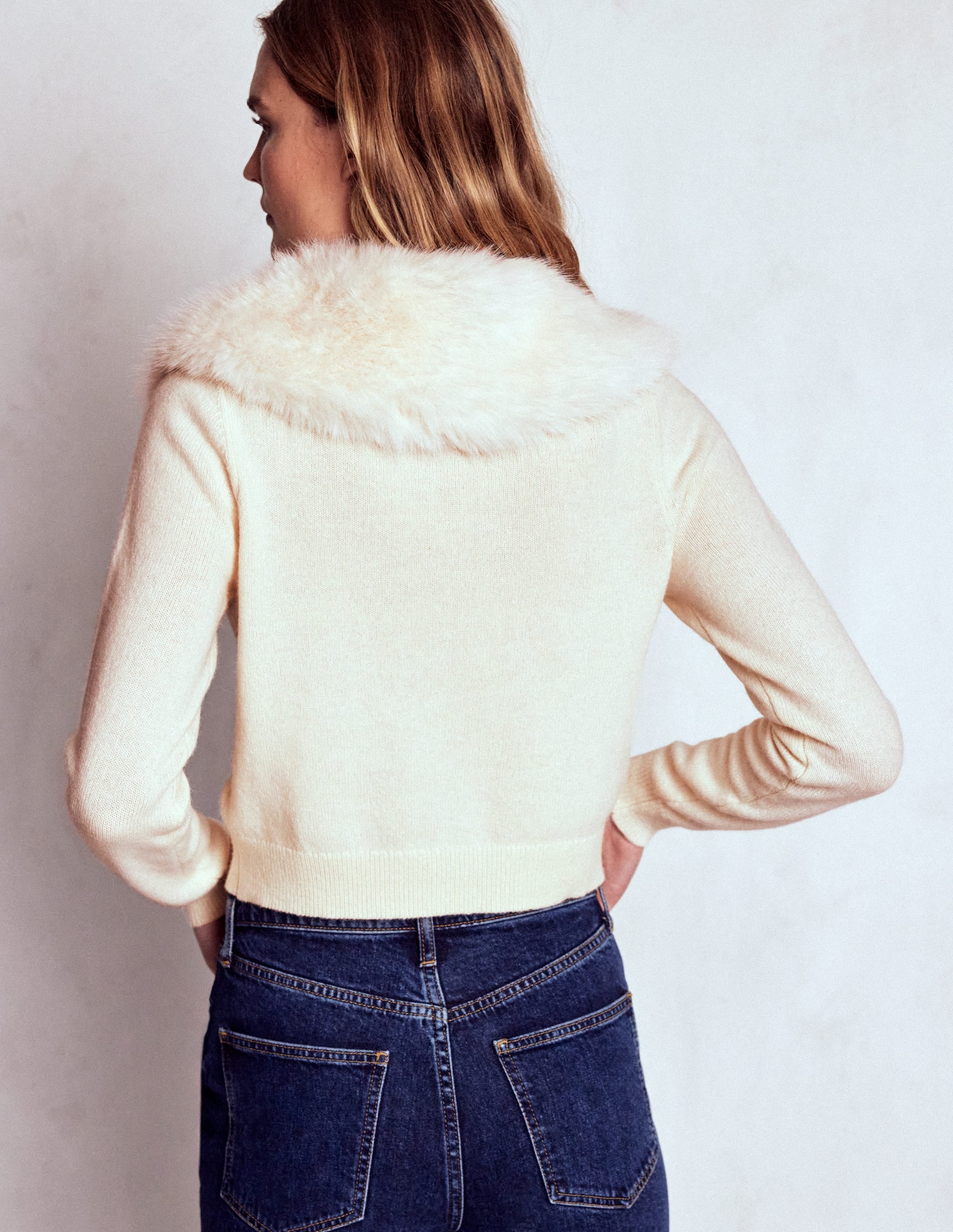 Fur Collar Cropped Cardigan-Warm Ivory - Image 3