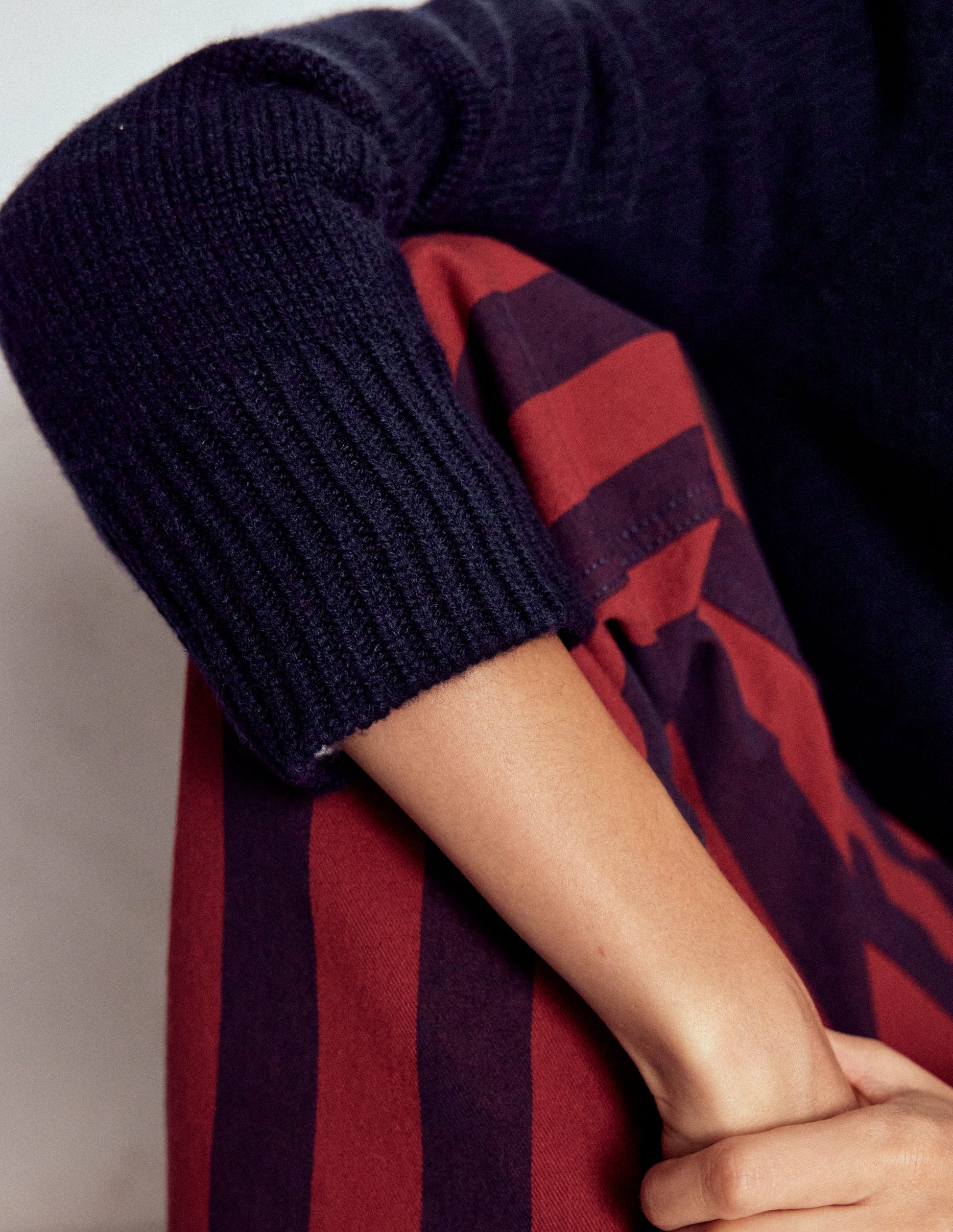 Chunky Cashmere Jumper-Navy-2