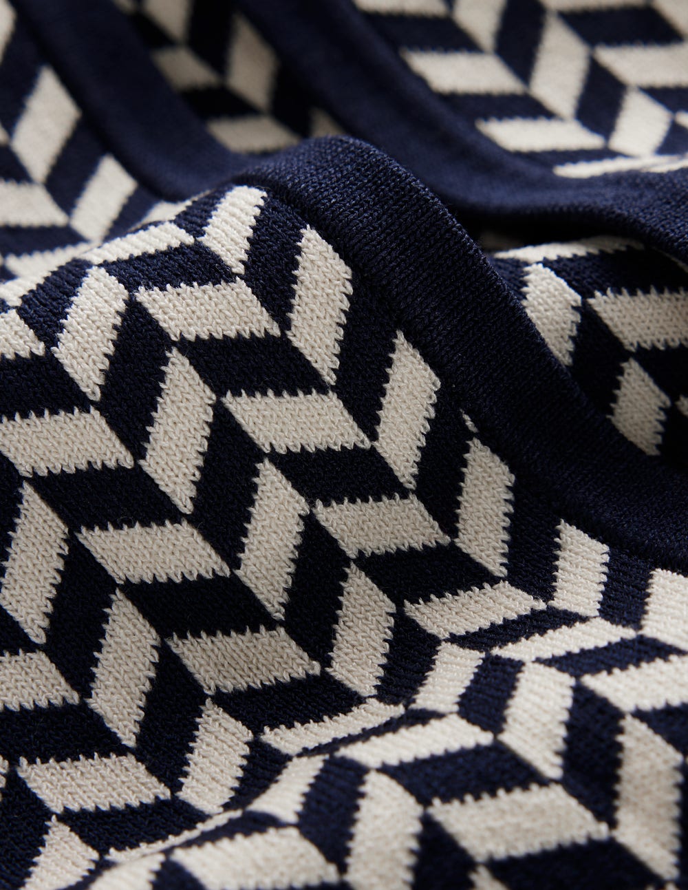 Jacquard Coatigan-Navy/ Ivory Dogtooth - Image 7