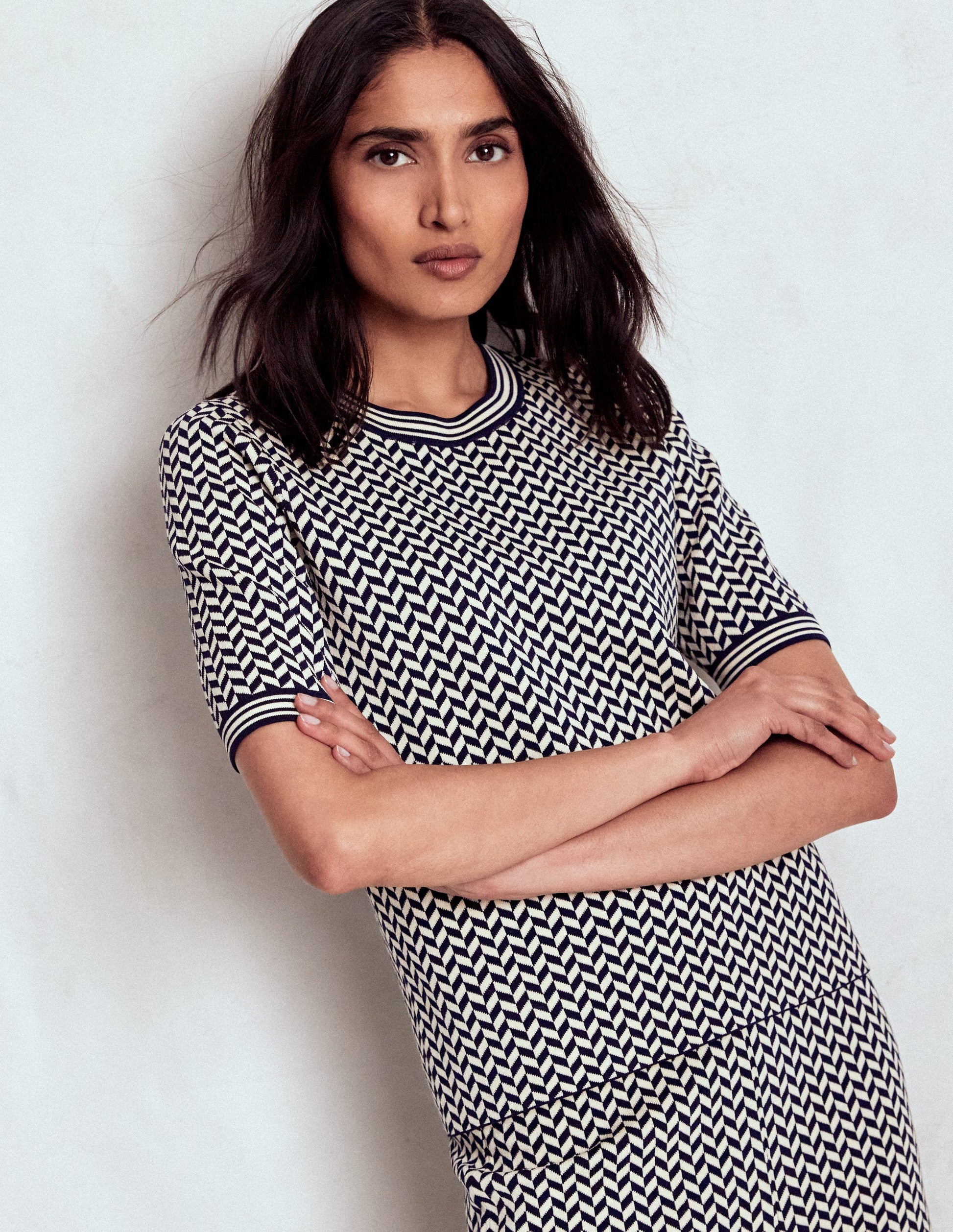 Jacquard Knitted T-Shirt-Navy/ Ivory Dogtooth-1