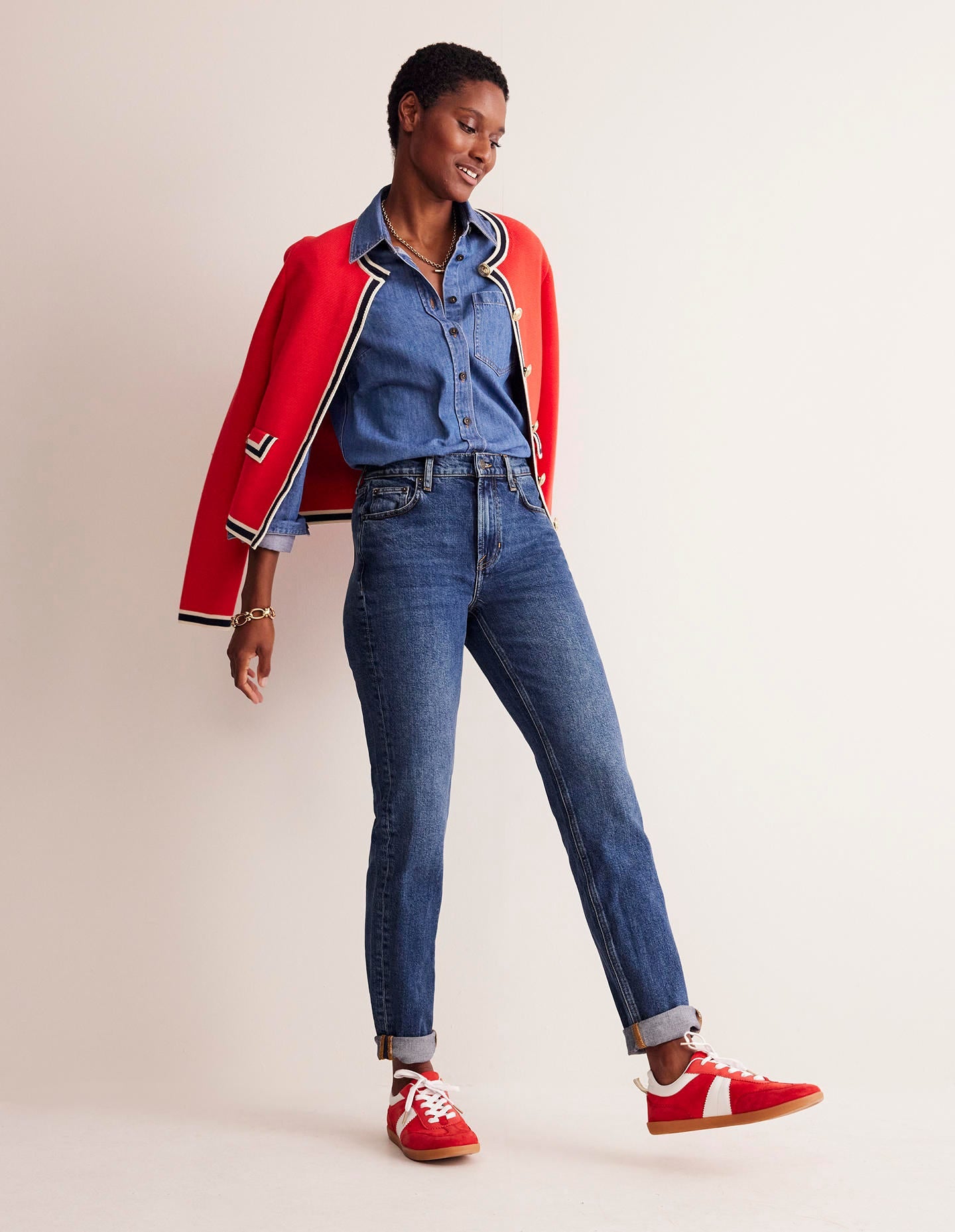 Girlfriend Jeans-Mid Vintage - Image 1