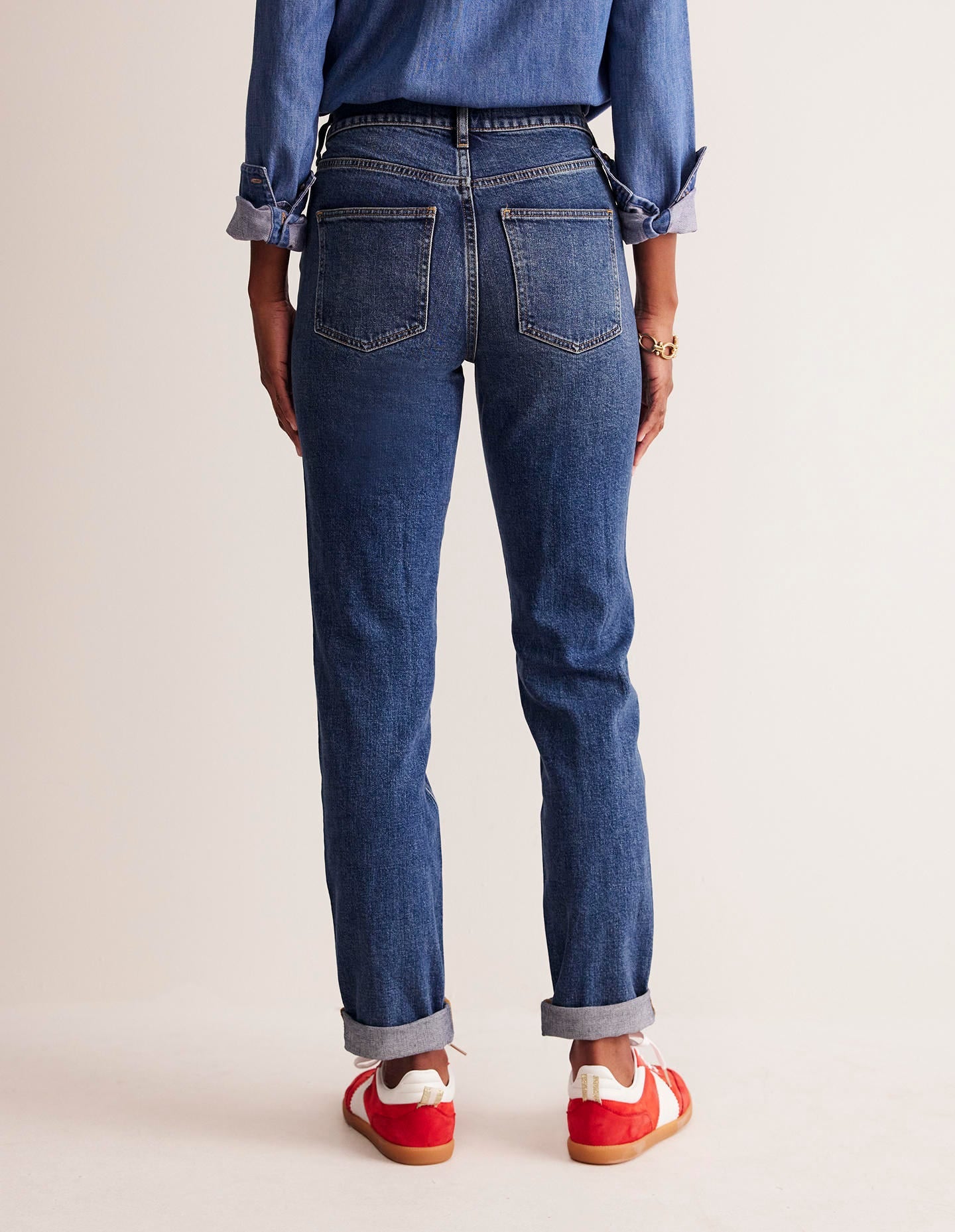 Girlfriend Jeans-Mid Vintage - Image 3