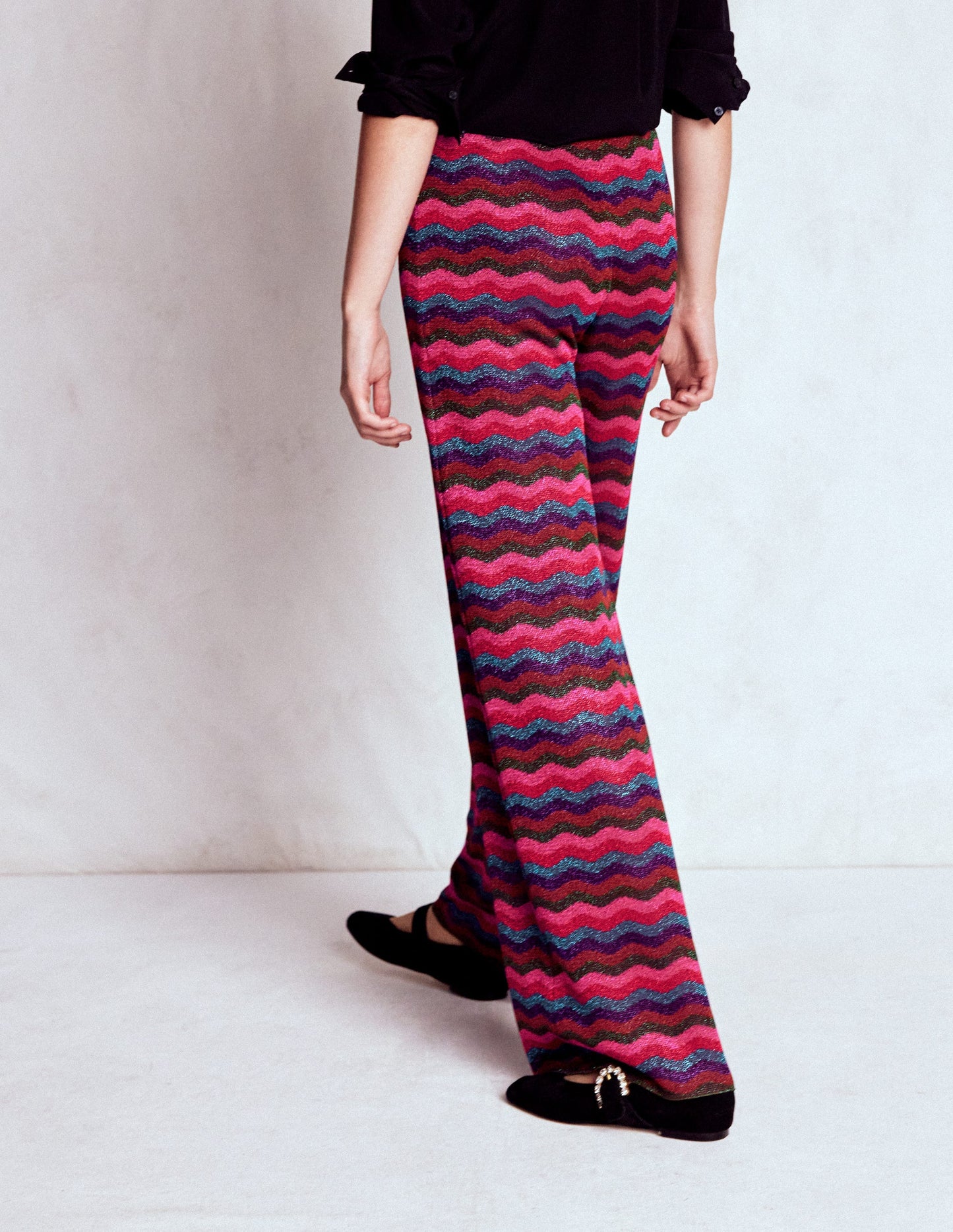 Jacquard Knitted Trousers-Jewel Toned Metallic Wave