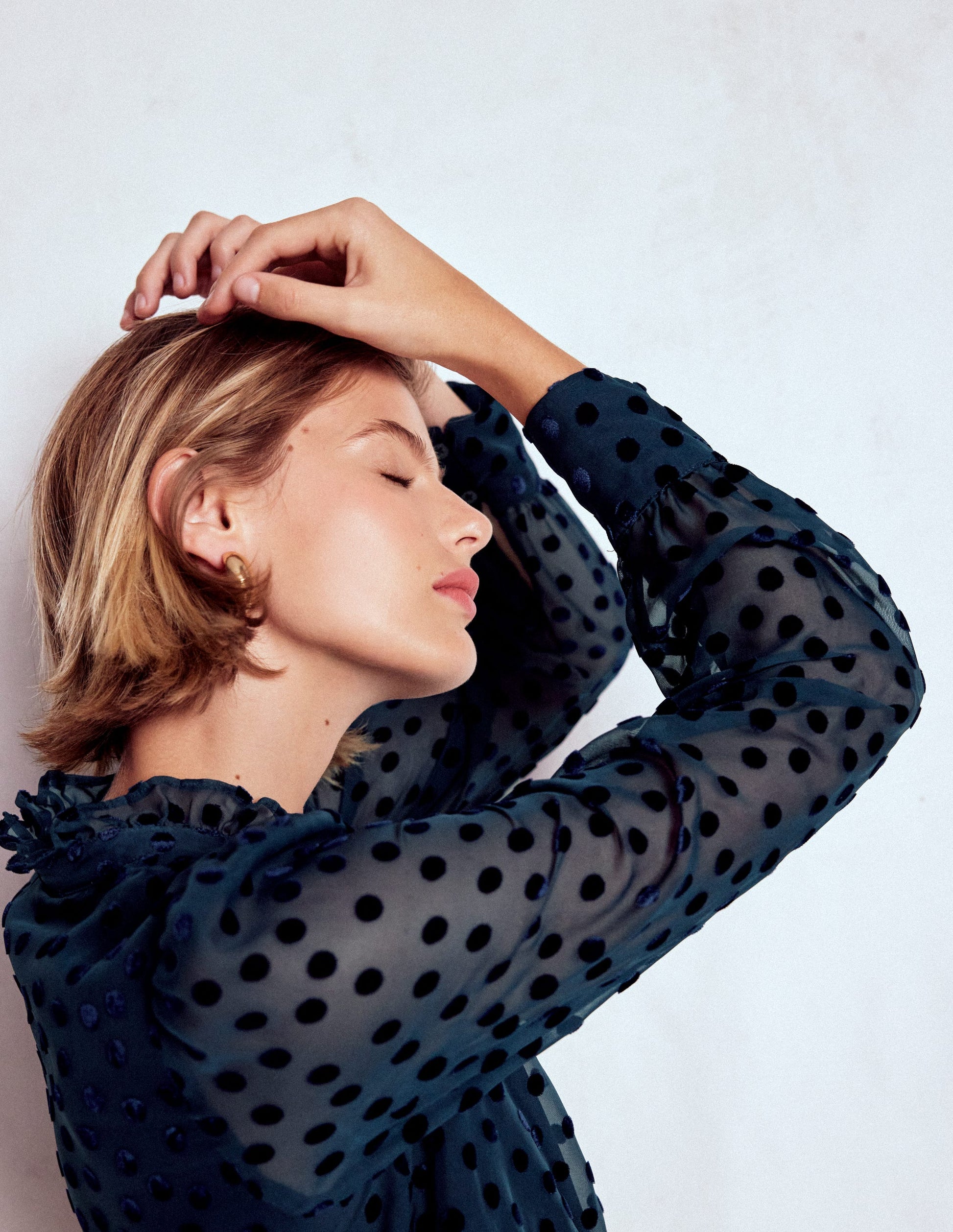 Sasha Devore Velvet Top-Navy Spot-5