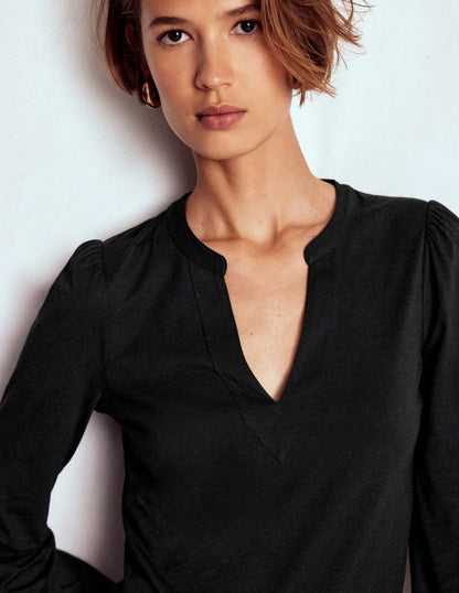 Supersoft Notch Top-Black-2