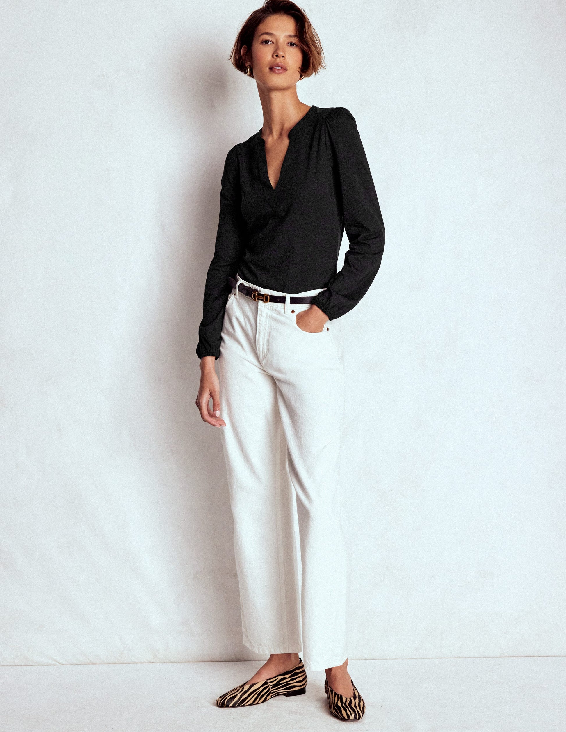 Supersoft Notch Top-Black-4