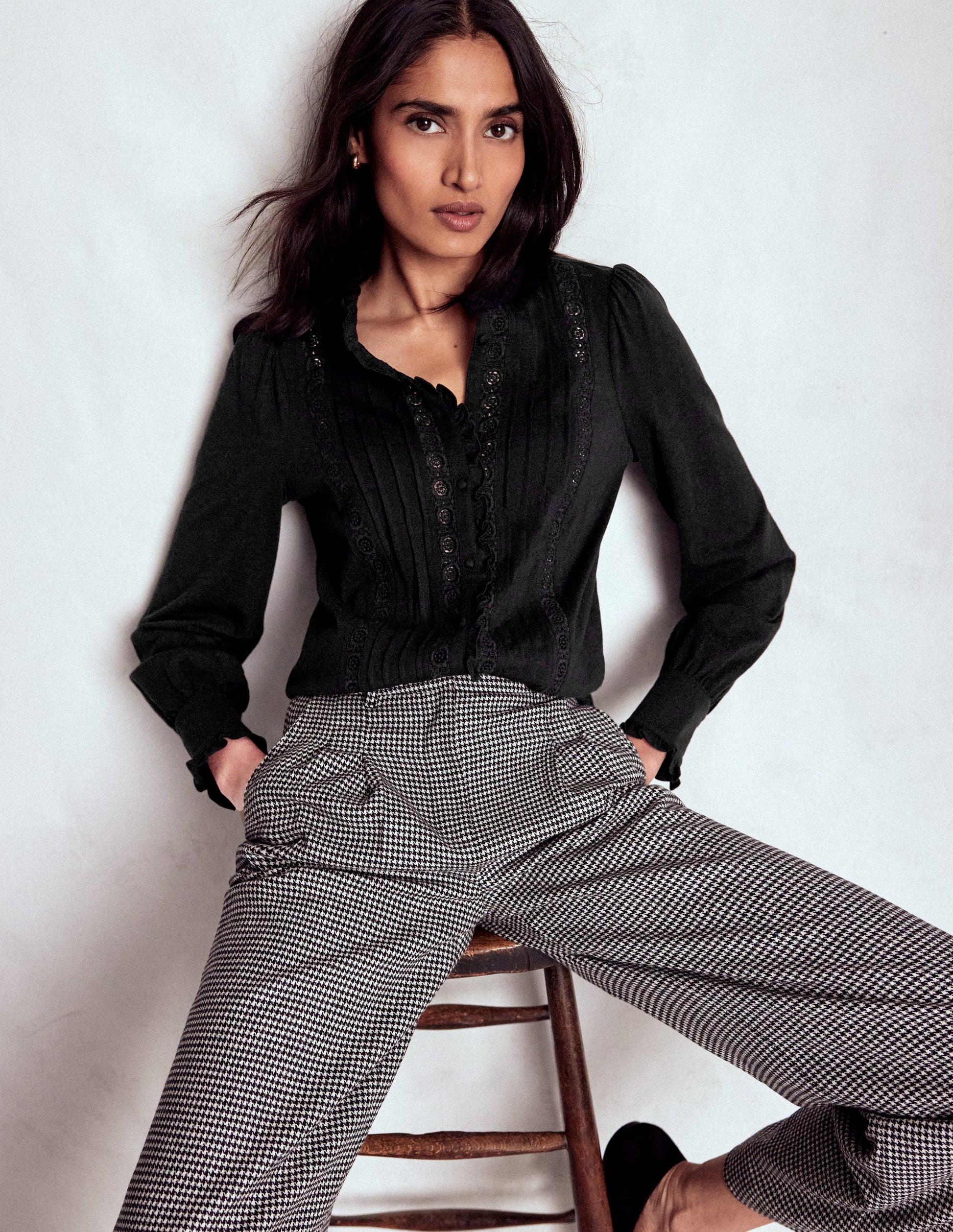 Lace Detail Jersey Shirt-Black-1