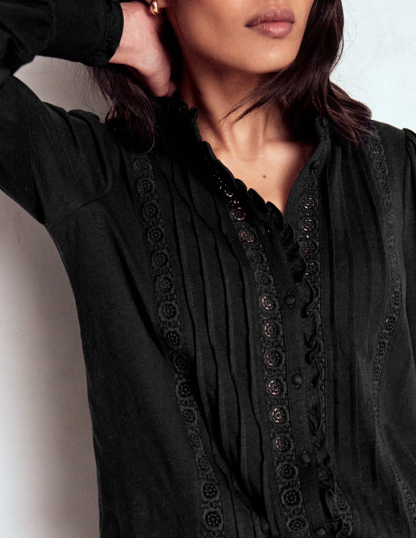 Lace Detail Jersey Shirt-Black