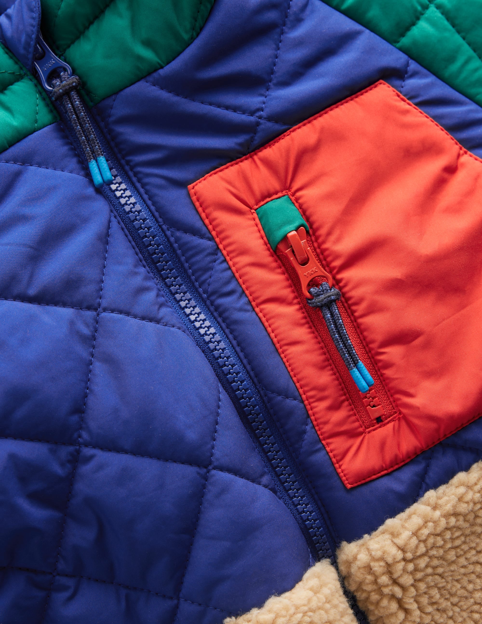 Quilted Borg Jacket-Colourblock - Image 3