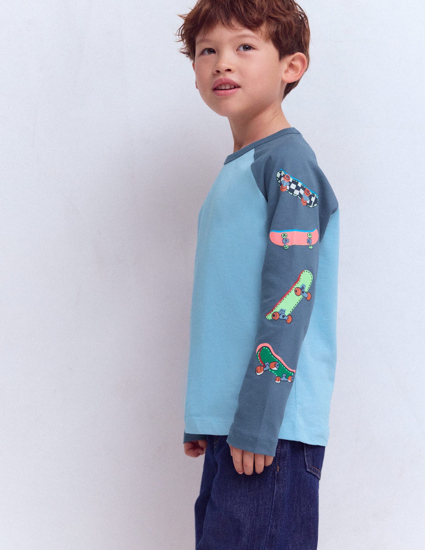 Printed Sleeve Raglan T-shirt-Blue Weekend Skateboards
