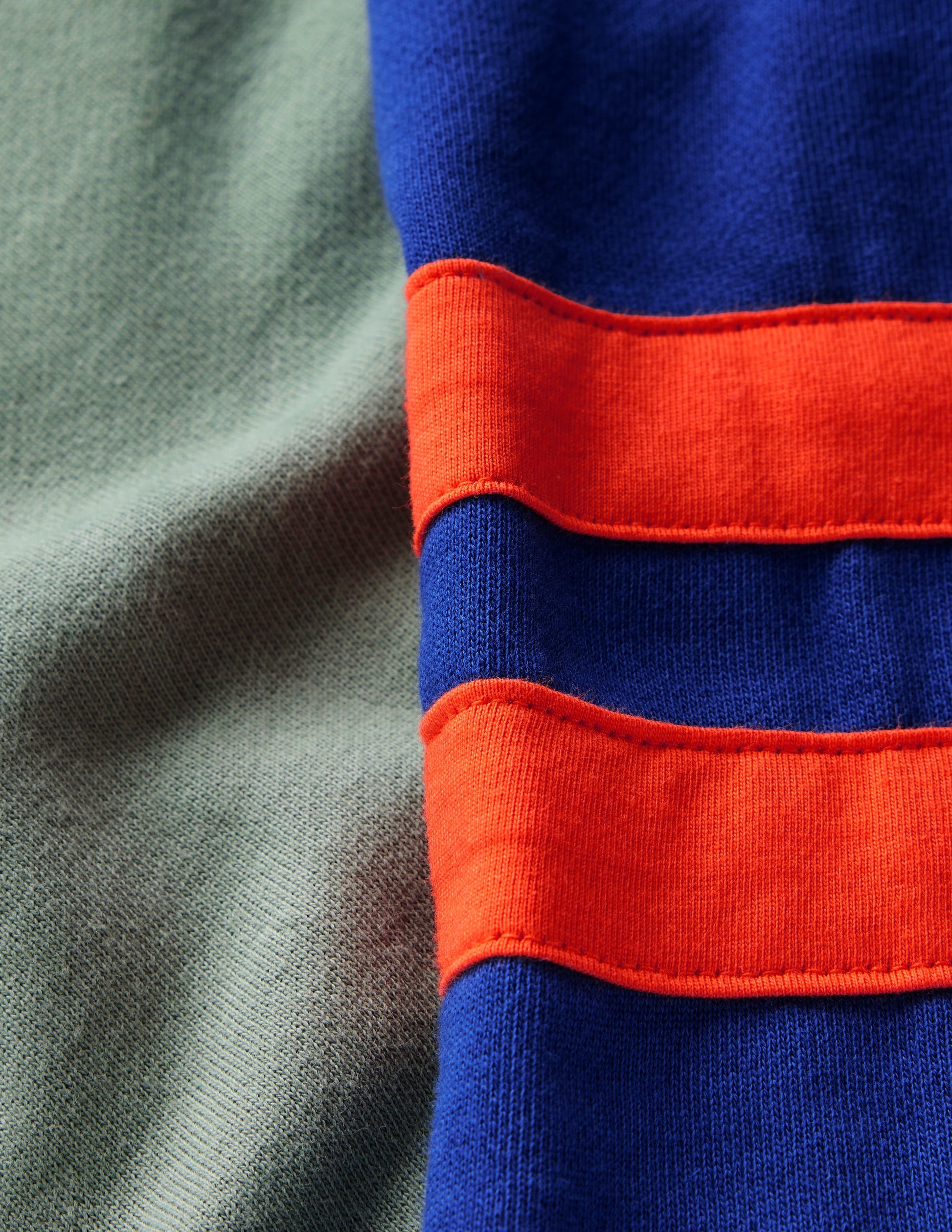 Colourblock Sleeve Sweatshirt-CHINOISE GREEN COLOURBLOCK-5