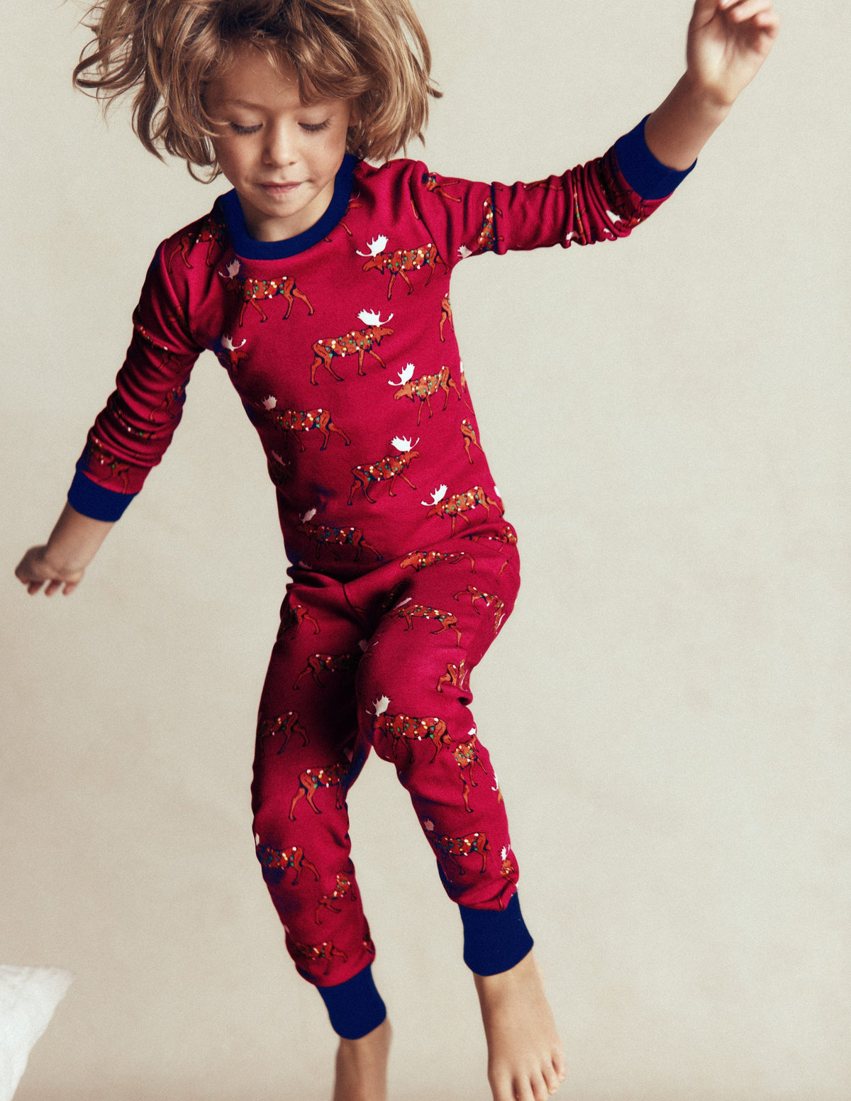Snug Glow-in-the-dark Pyjamas-Moose-2