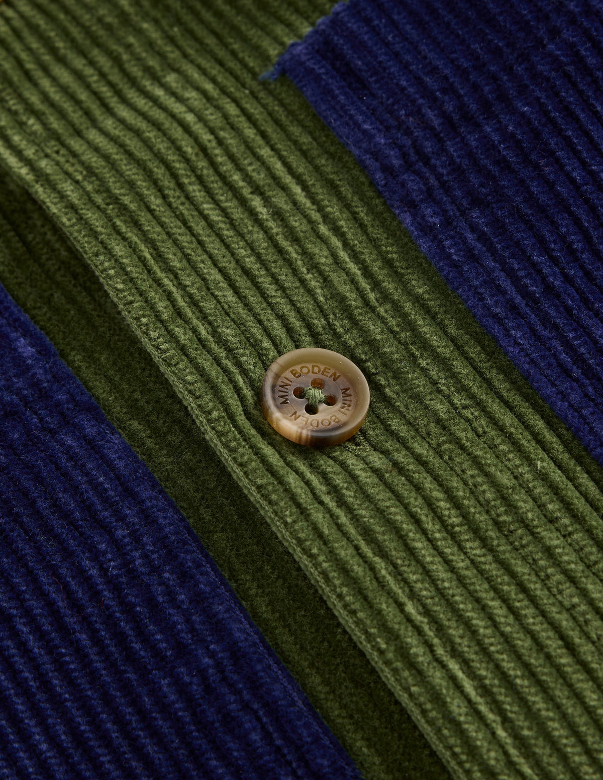 Front Pocket Overshirt-Brunswick Green-3